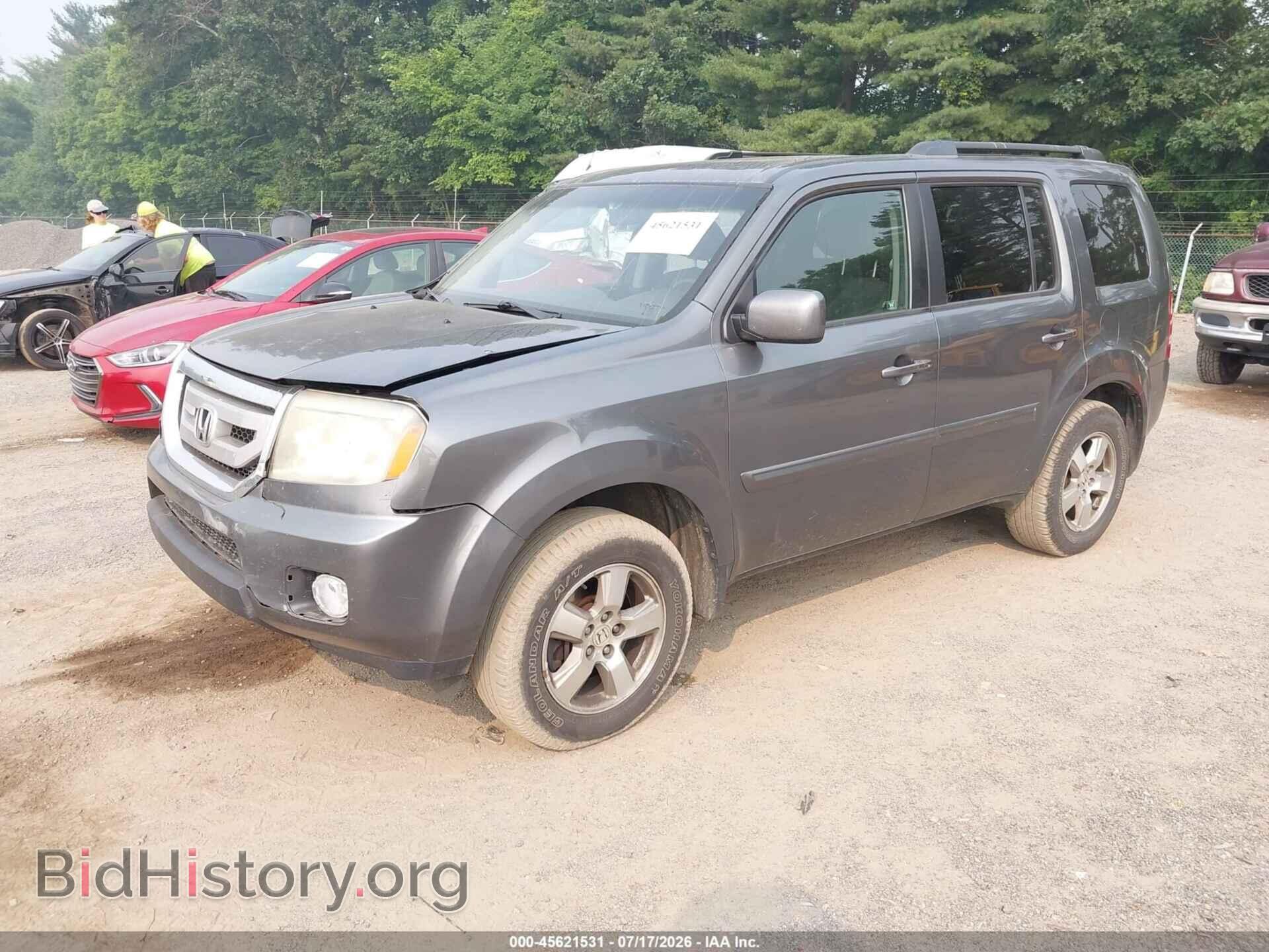 2011 HONDA PILOT - VIN: 5FNYF4H40BB055018 - Фото 2