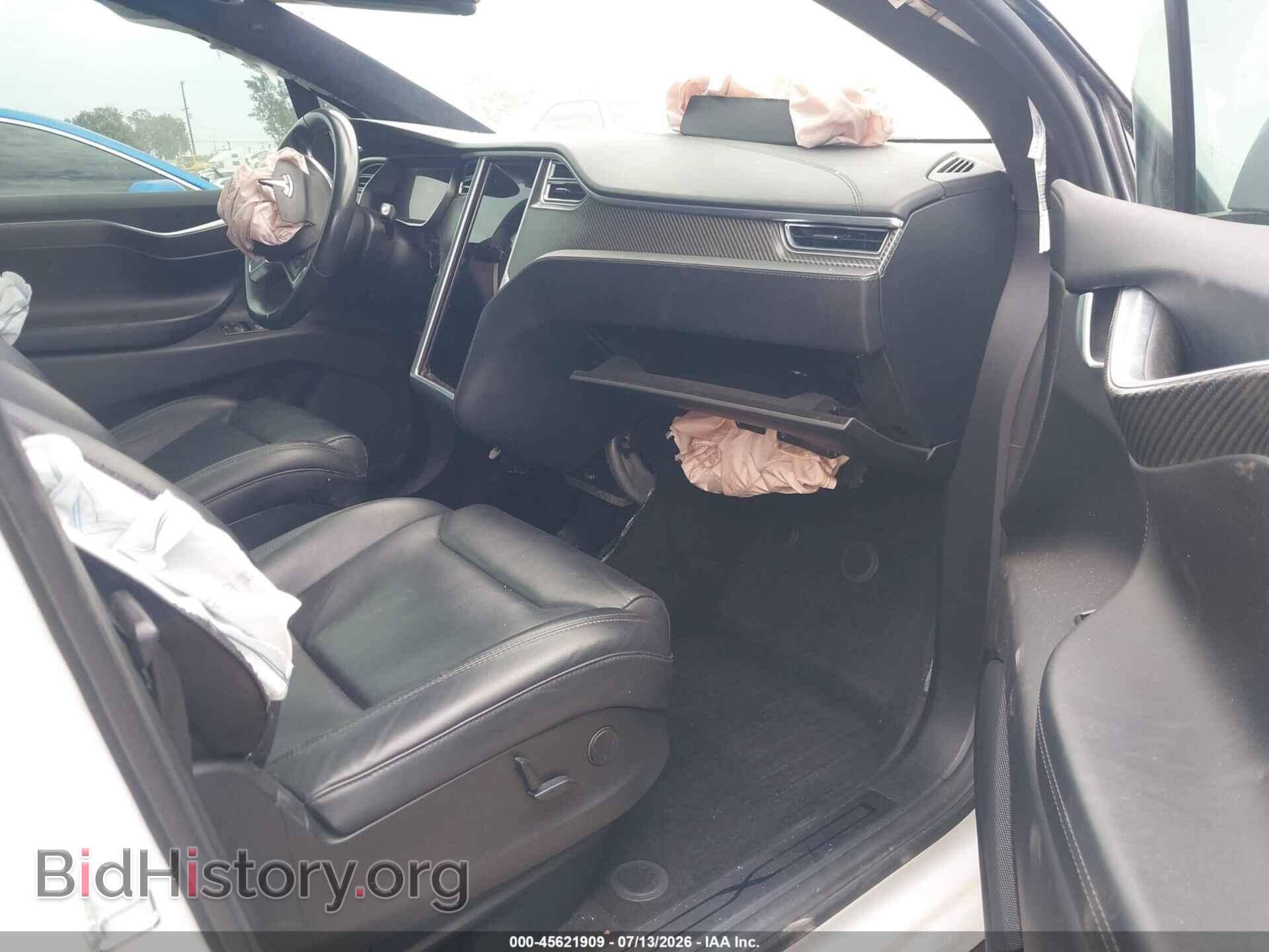 2017 TESLA MODEL X - VIN: 5YJXCBE22HF078191 - Photo 5