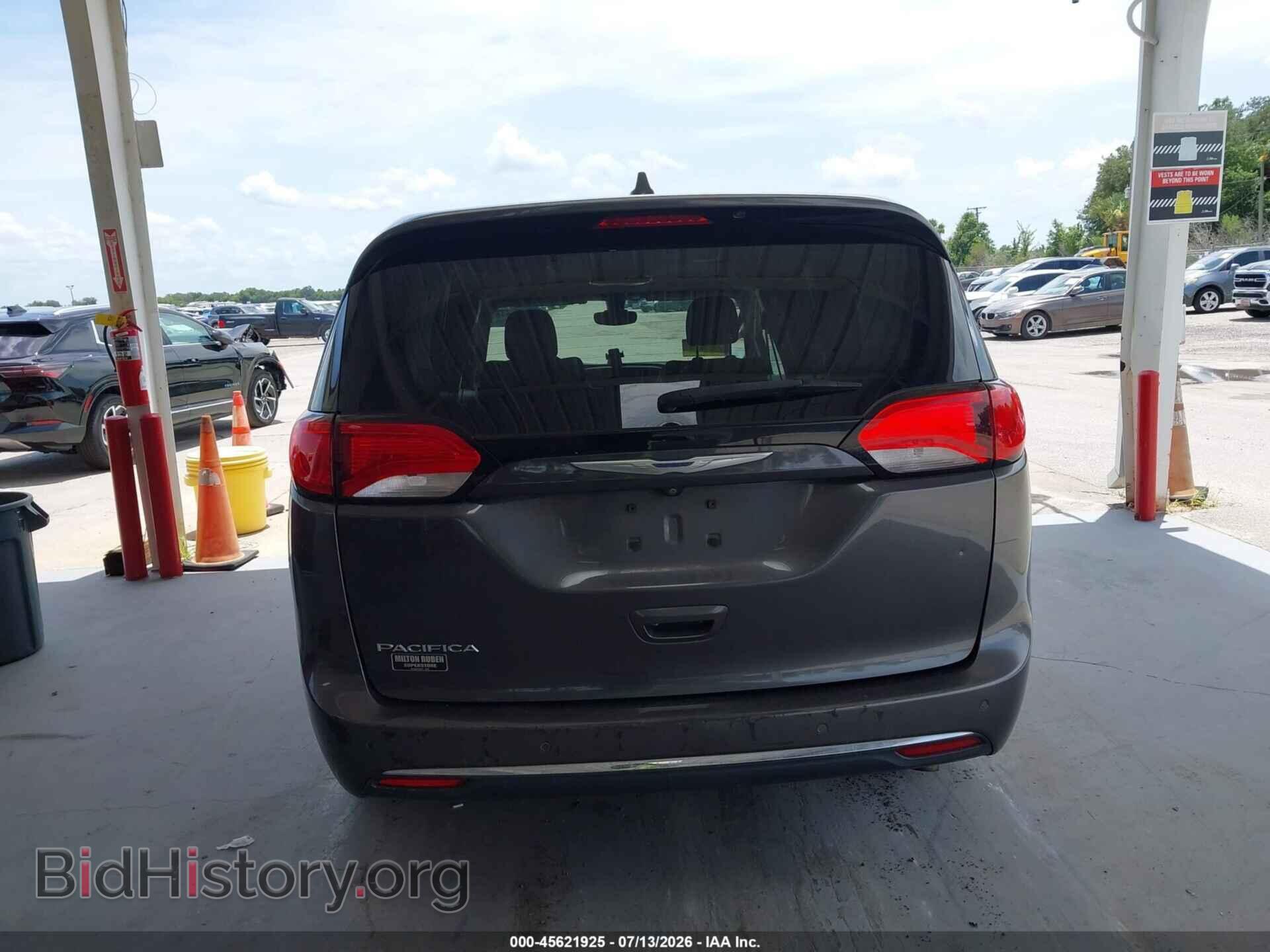 2017 CHRYSLER PACIFICA - VIN: 2C4RC1BG8HR770687 - Фото 16