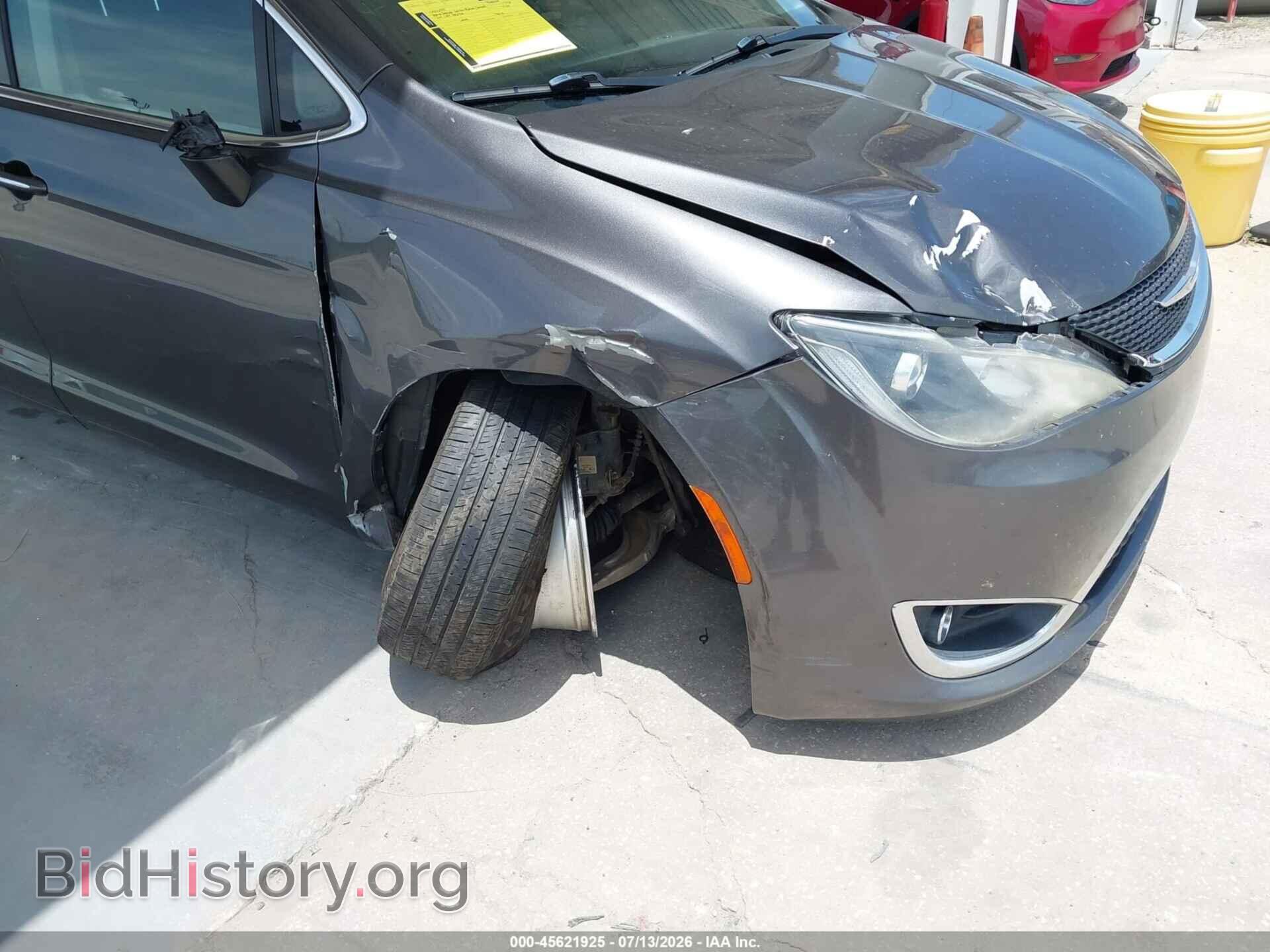 2017 CHRYSLER PACIFICA - VIN: 2C4RC1BG8HR770687 - Фото 6
