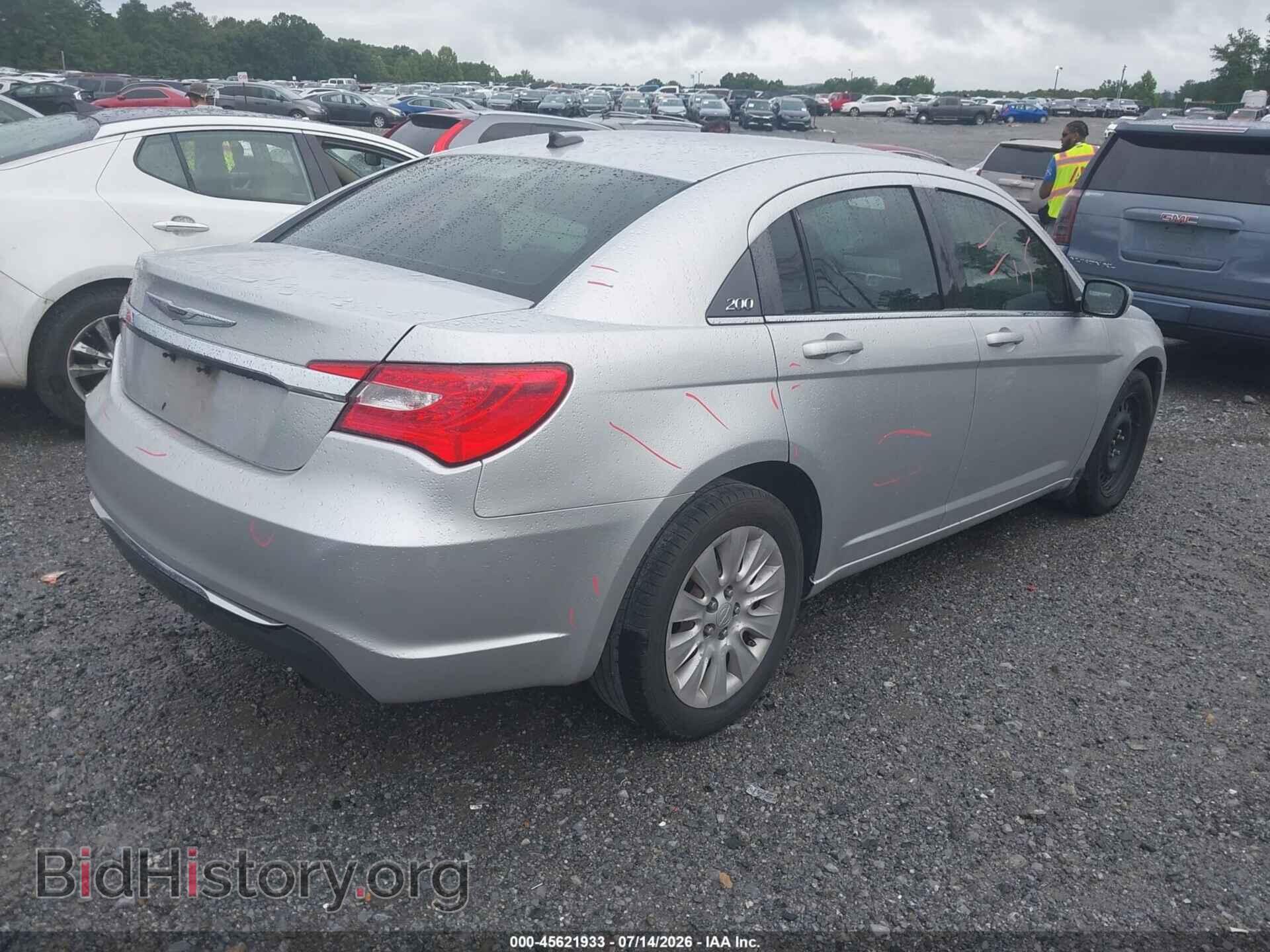 2012 CHRYSLER 200 - VIN: 1C3CCBAB9CN104949 - Фото 4