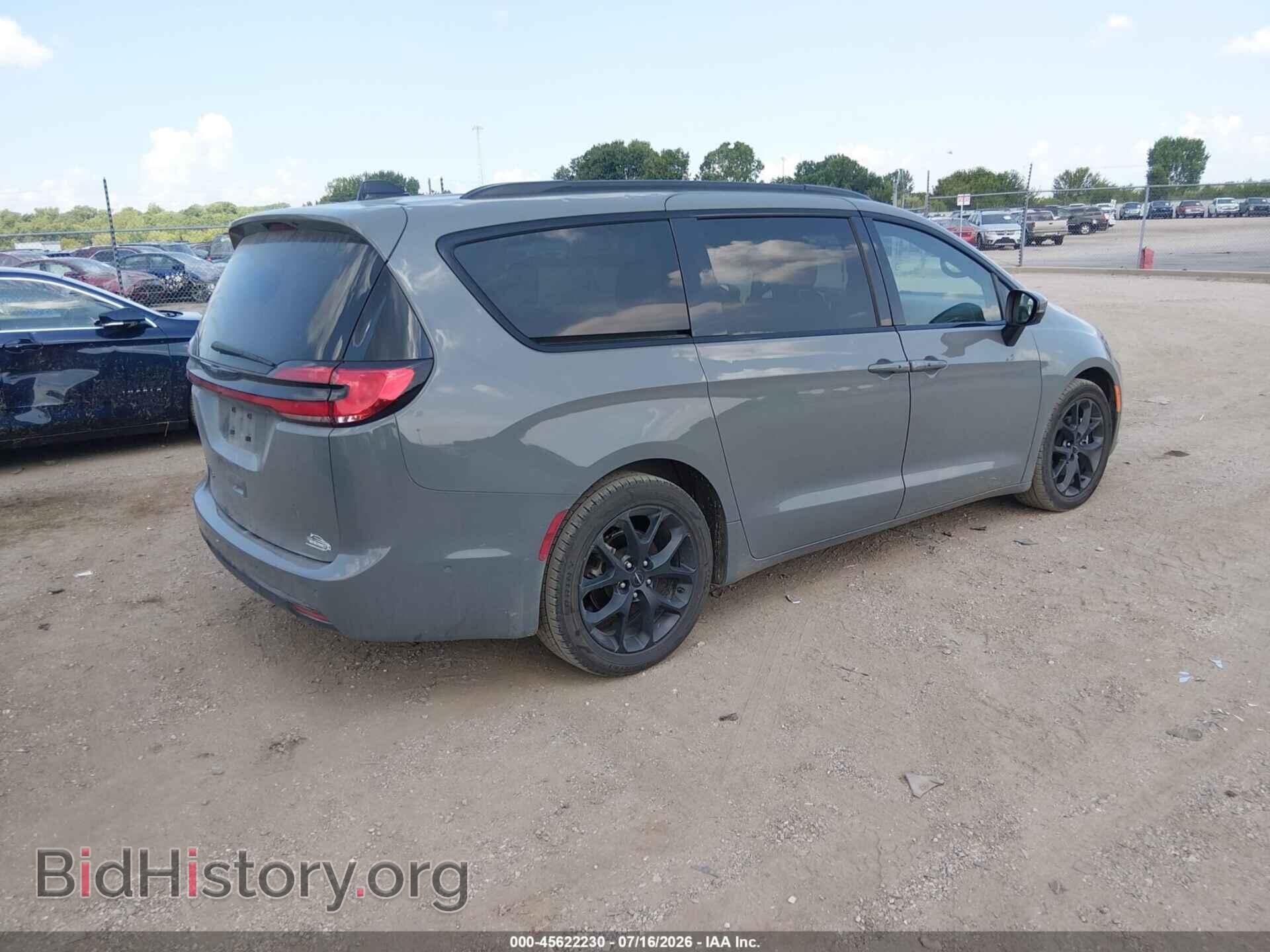 2023 CHRYSLER PACIFICA - VIN: 2C4RC1BG5PR517065 - Photo 4