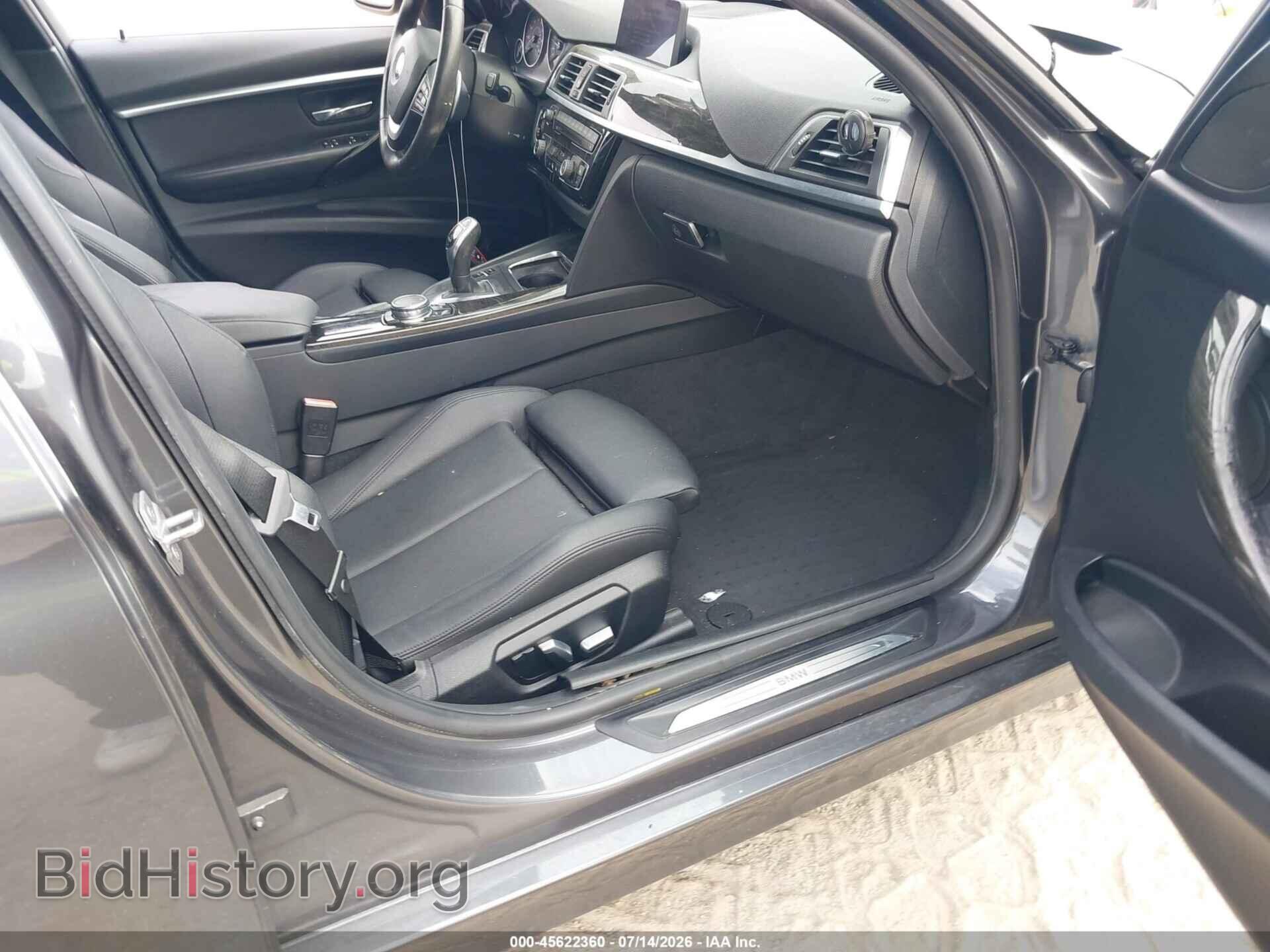 2016 BMW 328I - VIN: WBA8E9G57GNU30077 - Фото 5