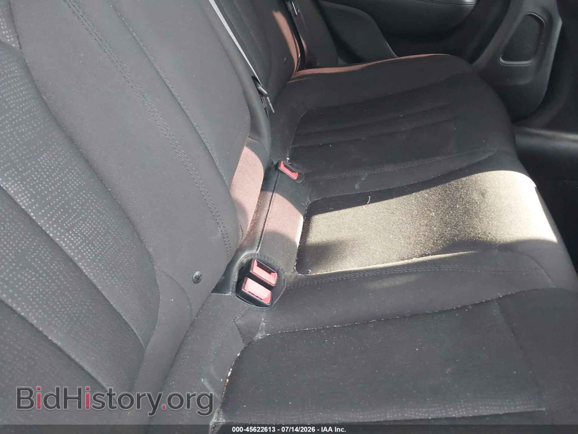 2015 CHRYSLER 200 - VIN: 1C3CCCAB5FN679043 - Фото 8