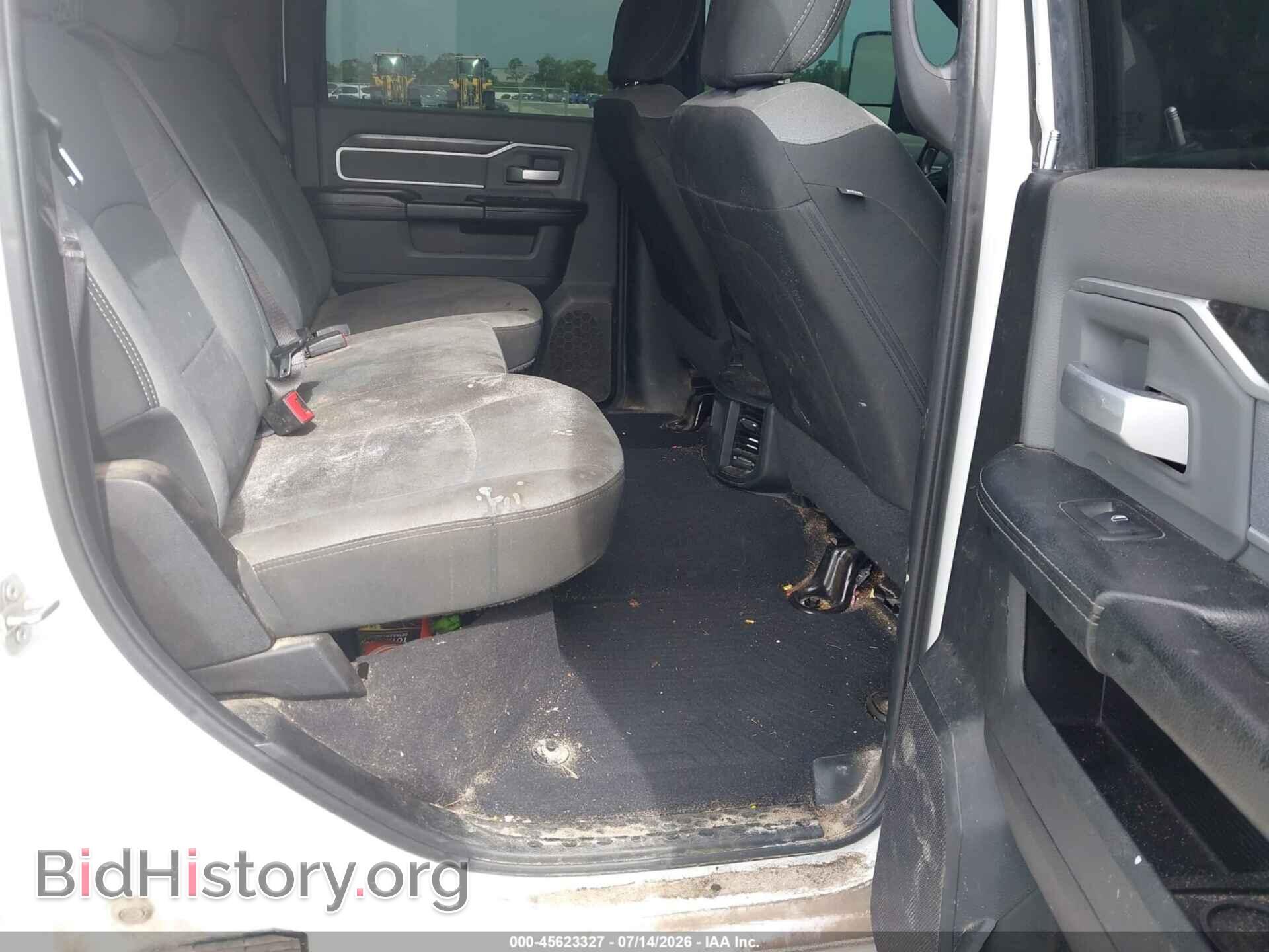 2021 RAM 2500 - VIN: 3C6UR5DL7MG509102 - Photo 8