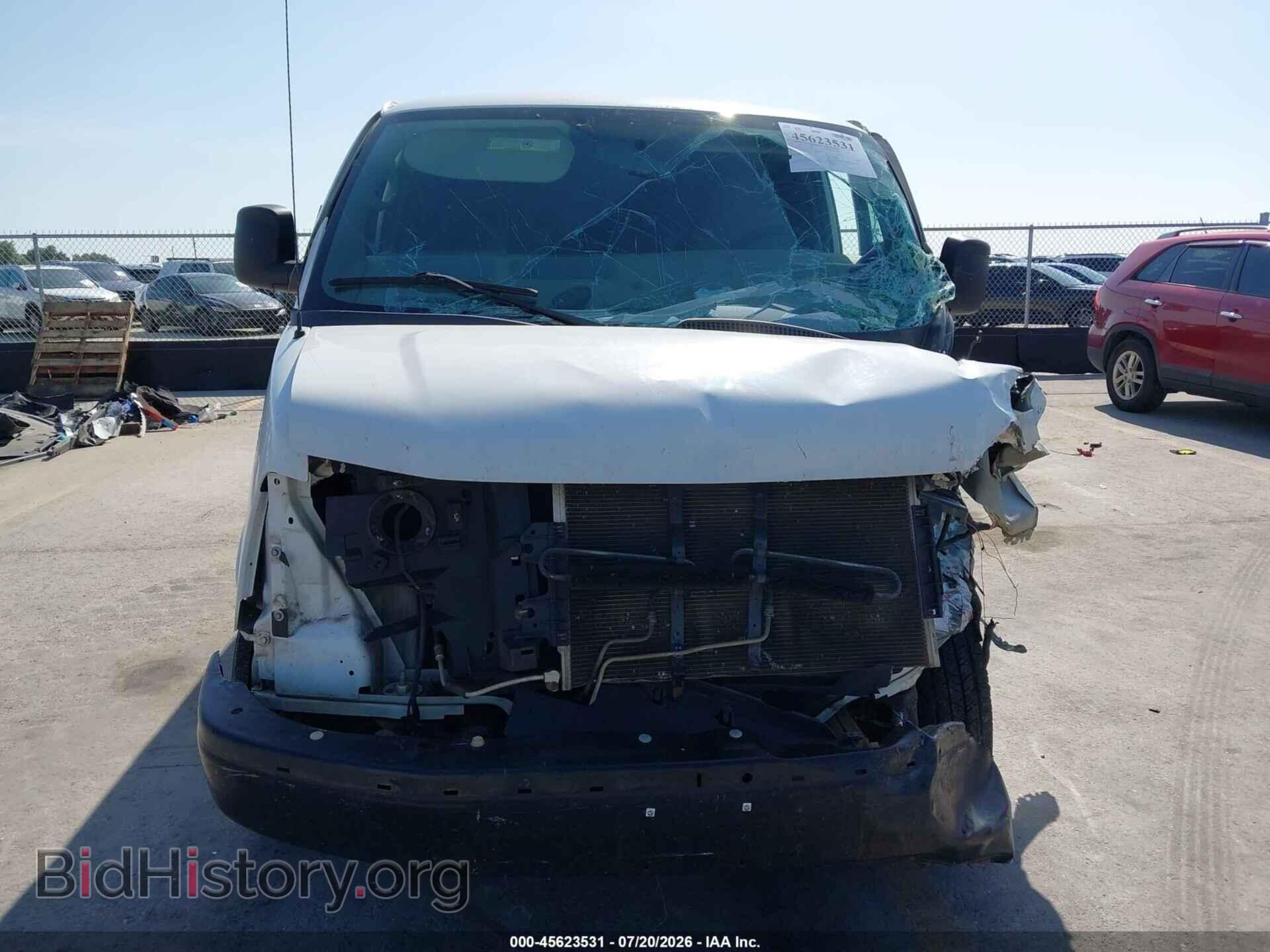 2014 CHEVROLET EXPRESS 2500 - VIN: 1GCWGFCA4E1207831 - Photo 13