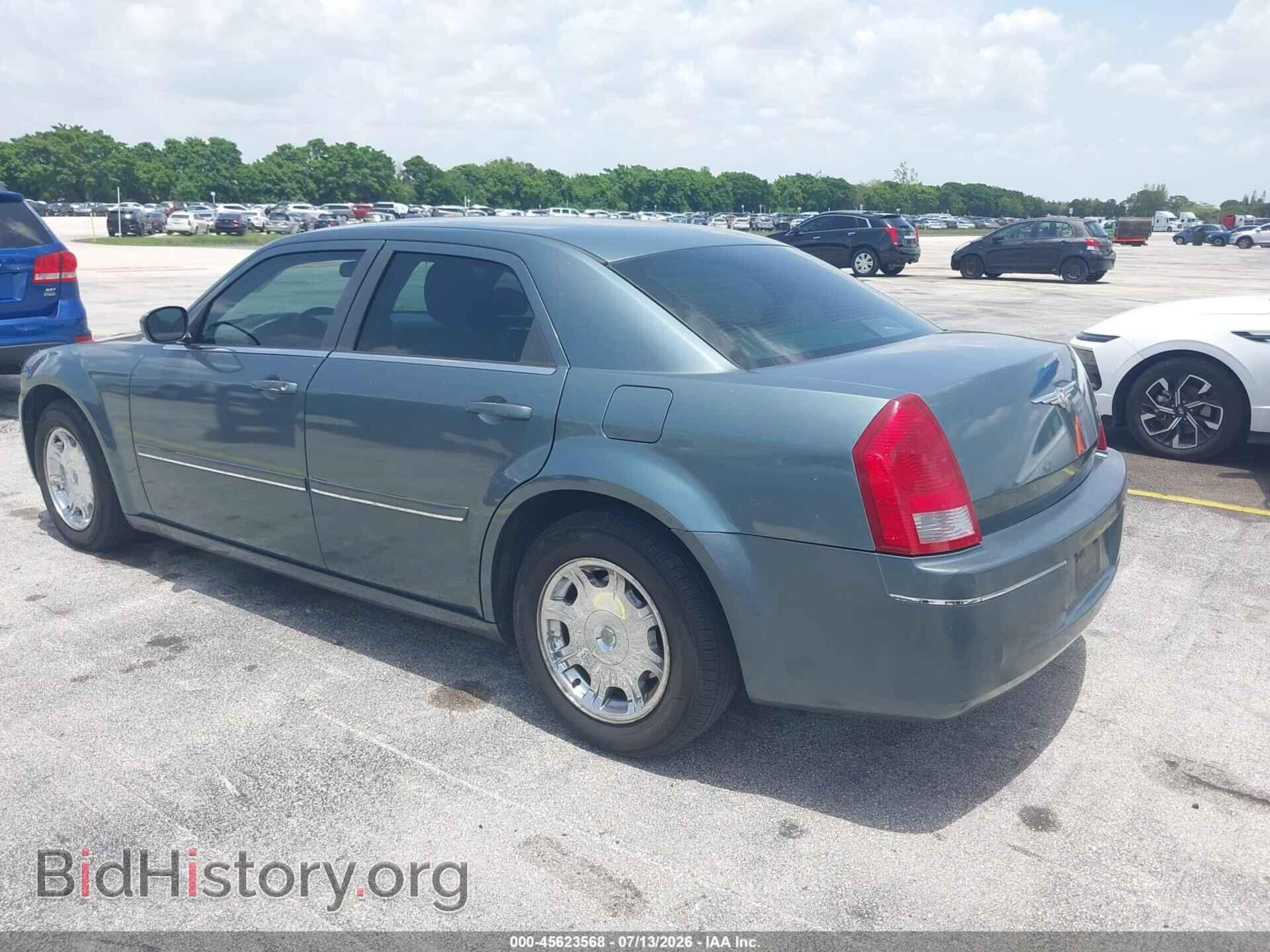 2005 CHRYSLER 300 - VIN: 2C3AA53G65H608538 - Фото 3