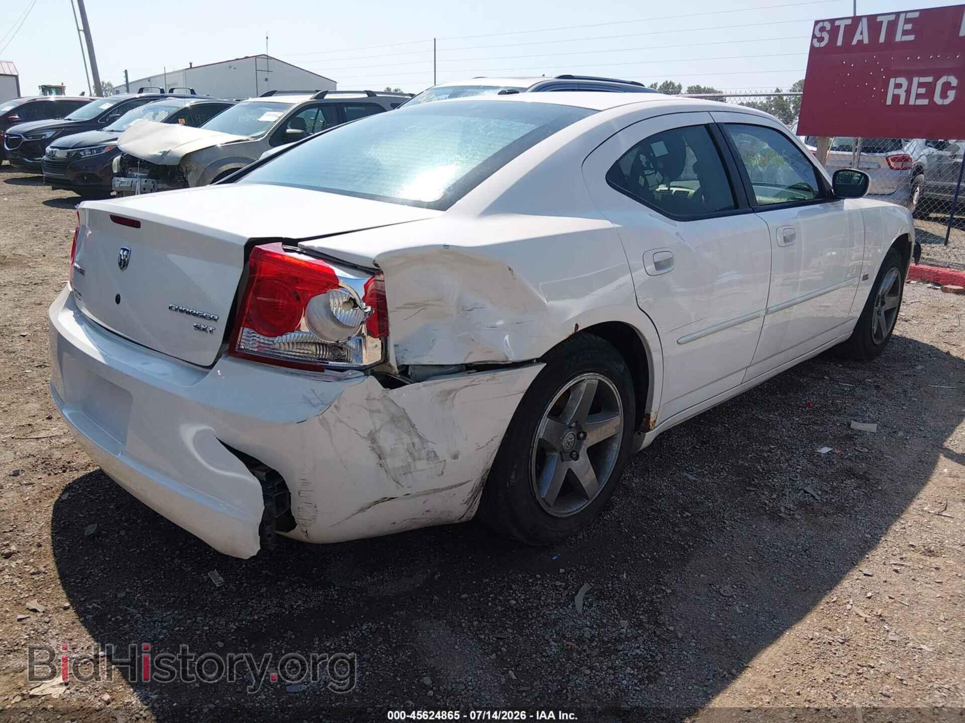 2010 DODGE CHARGER - VIN: 2B3CA3CVXAH228931 - Фото 6