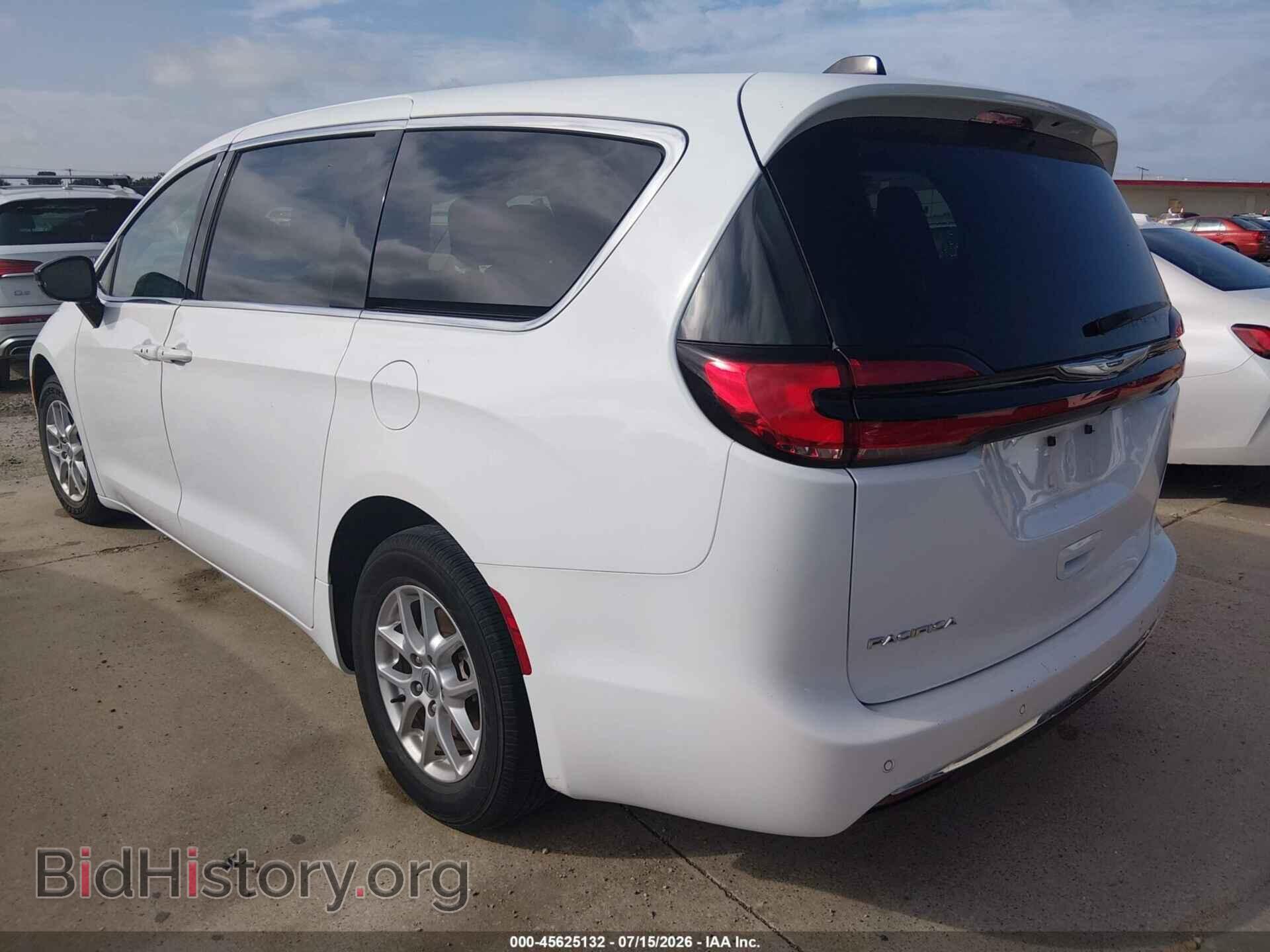 2024 CHRYSLER PACIFICA - VIN: 2C4RC1BG3RR120084 - Фото 3