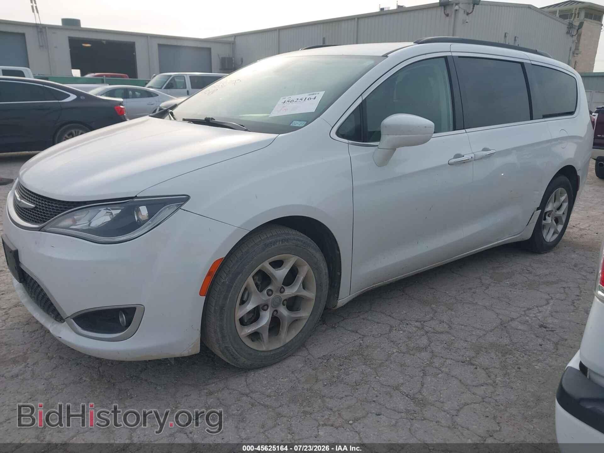 2020 CHRYSLER PACIFICA - VIN: 2C4RC1FG8LR143331 - Photo 2