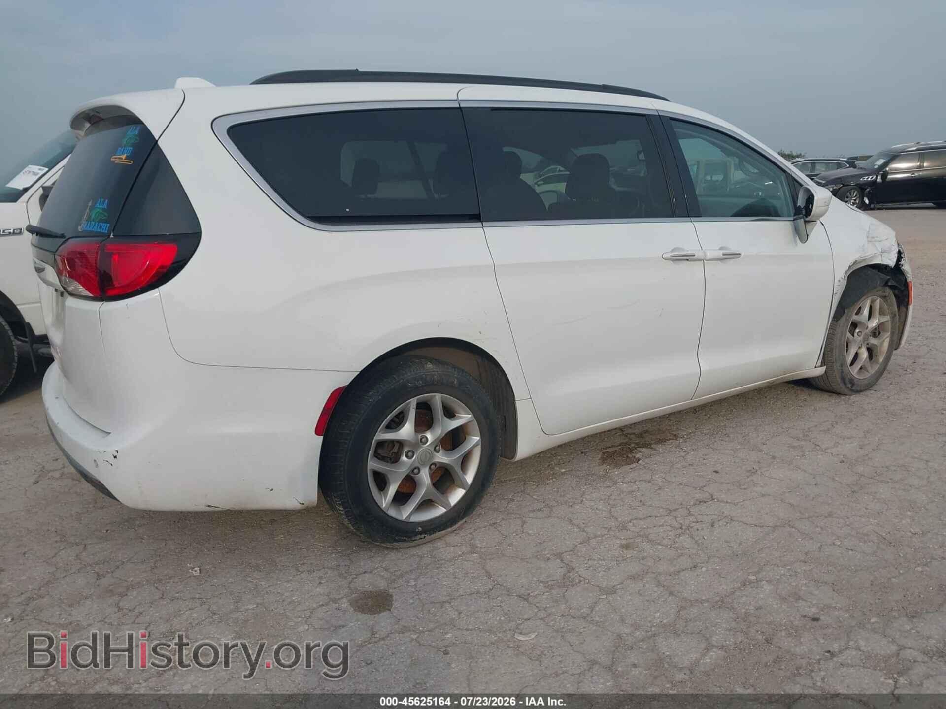 2020 CHRYSLER PACIFICA - VIN: 2C4RC1FG8LR143331 - Photo 4