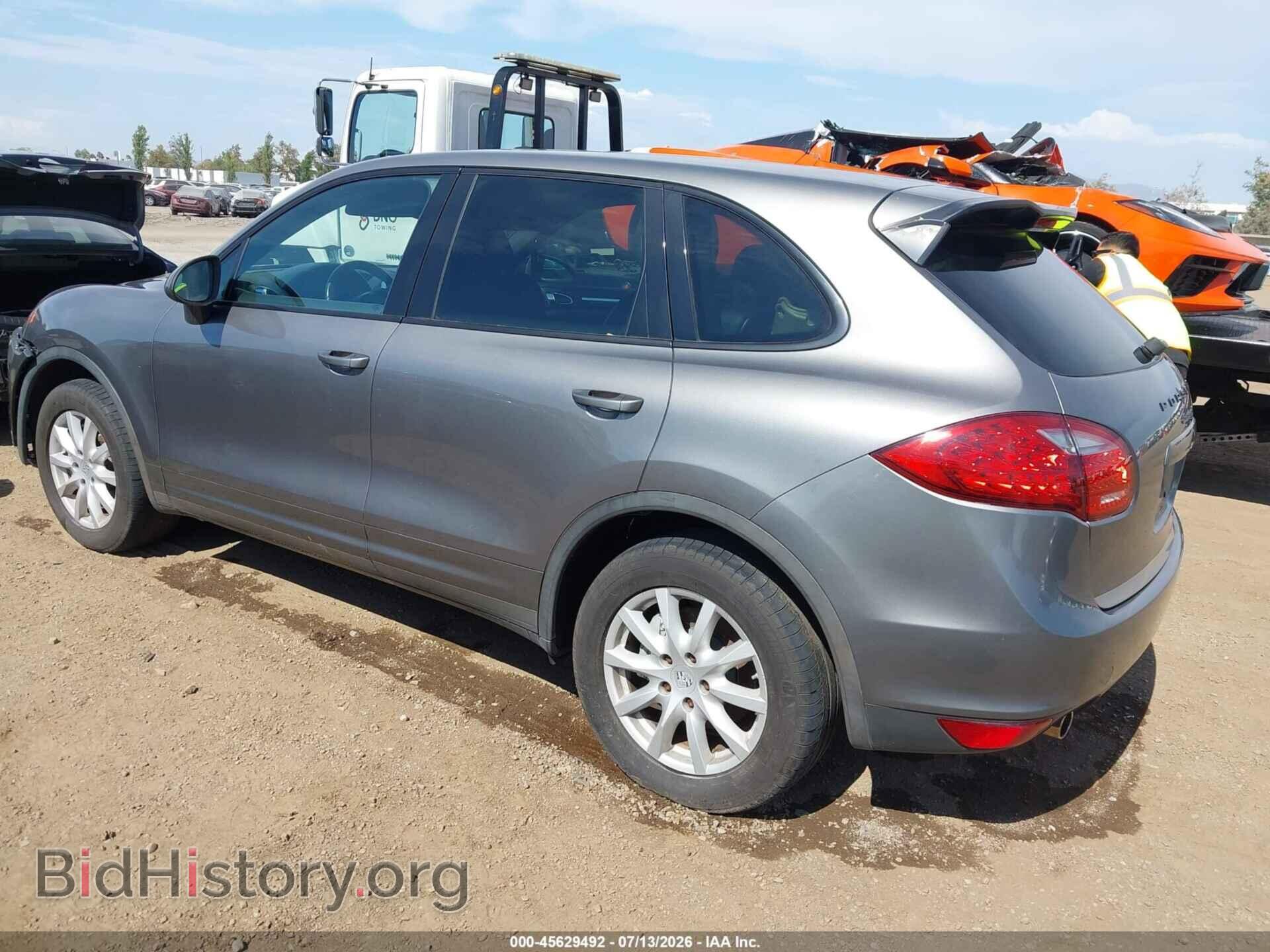 2011 PORSCHE CAYENNE - VIN: WP1AB2A23BLA44066 - Photo 3