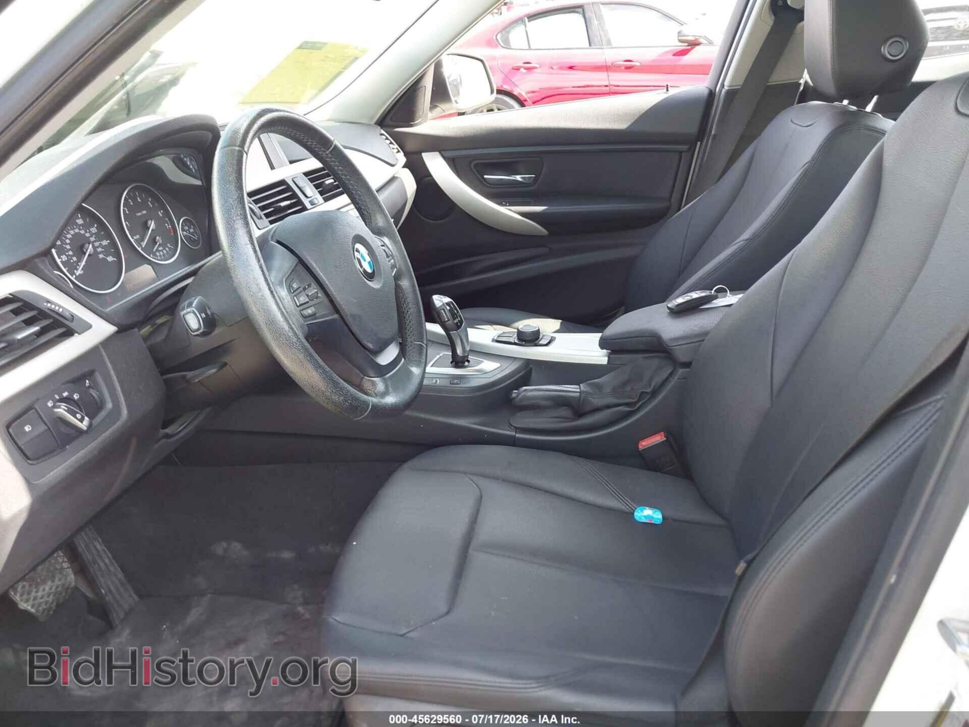 2016 BMW 320I - VIN: WBA8E5G55GNU20284 - Фото 17