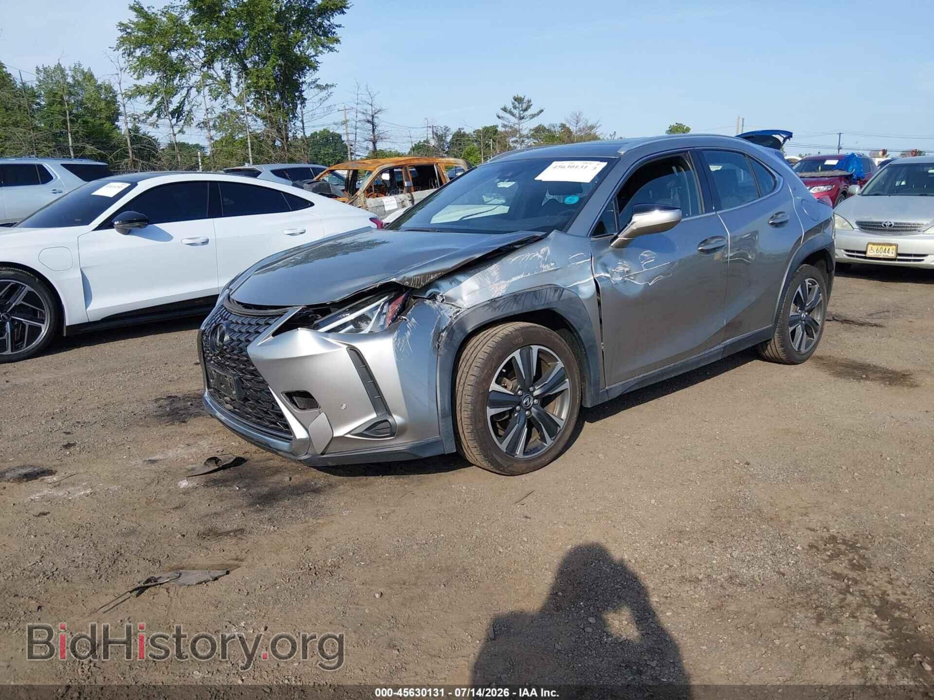 2019 LEXUS UX 200 - VIN: JTHY3JBH6K2000786 - Photo 2