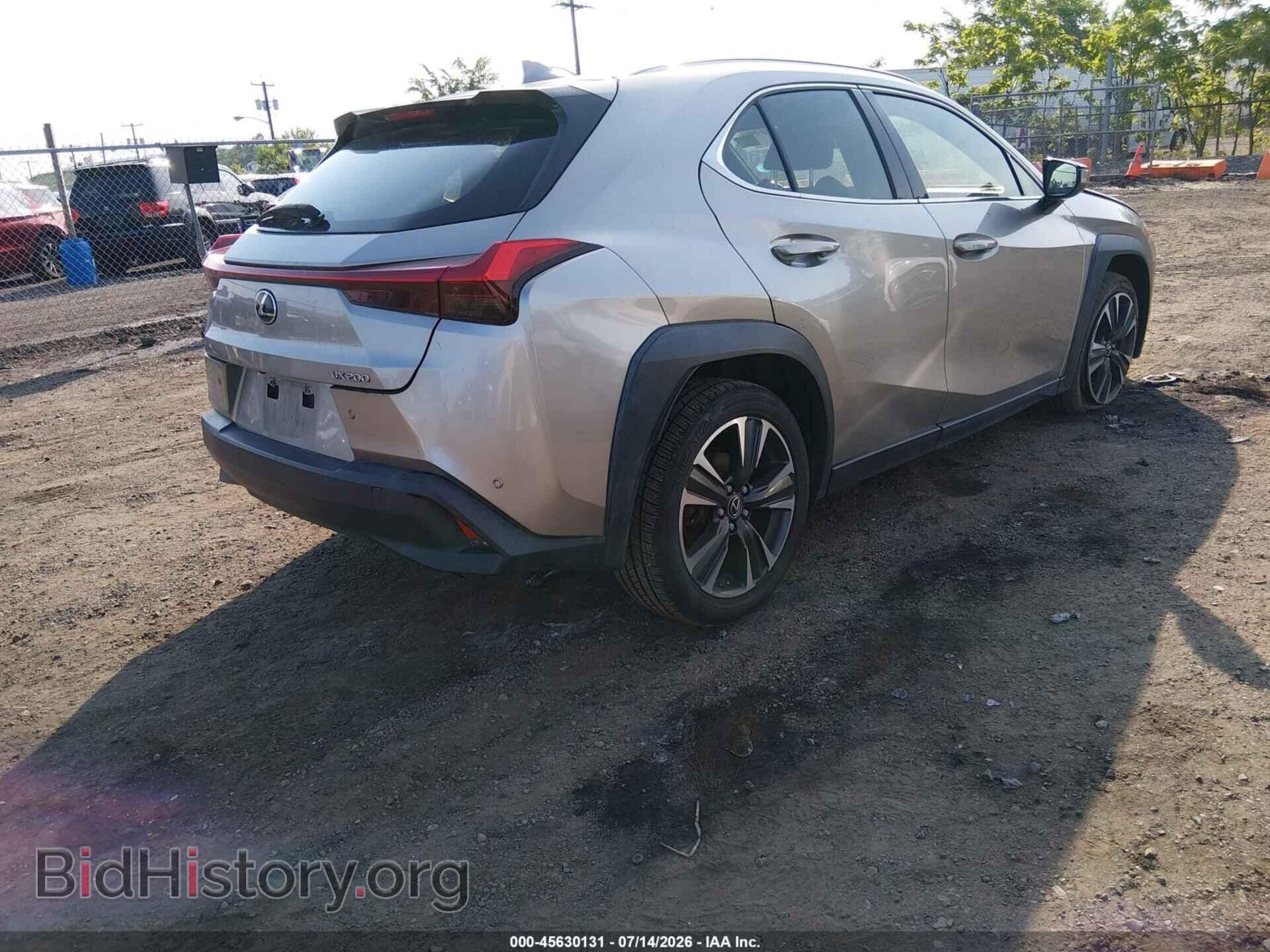 2019 LEXUS UX 200 - VIN: JTHY3JBH6K2000786 - Photo 4