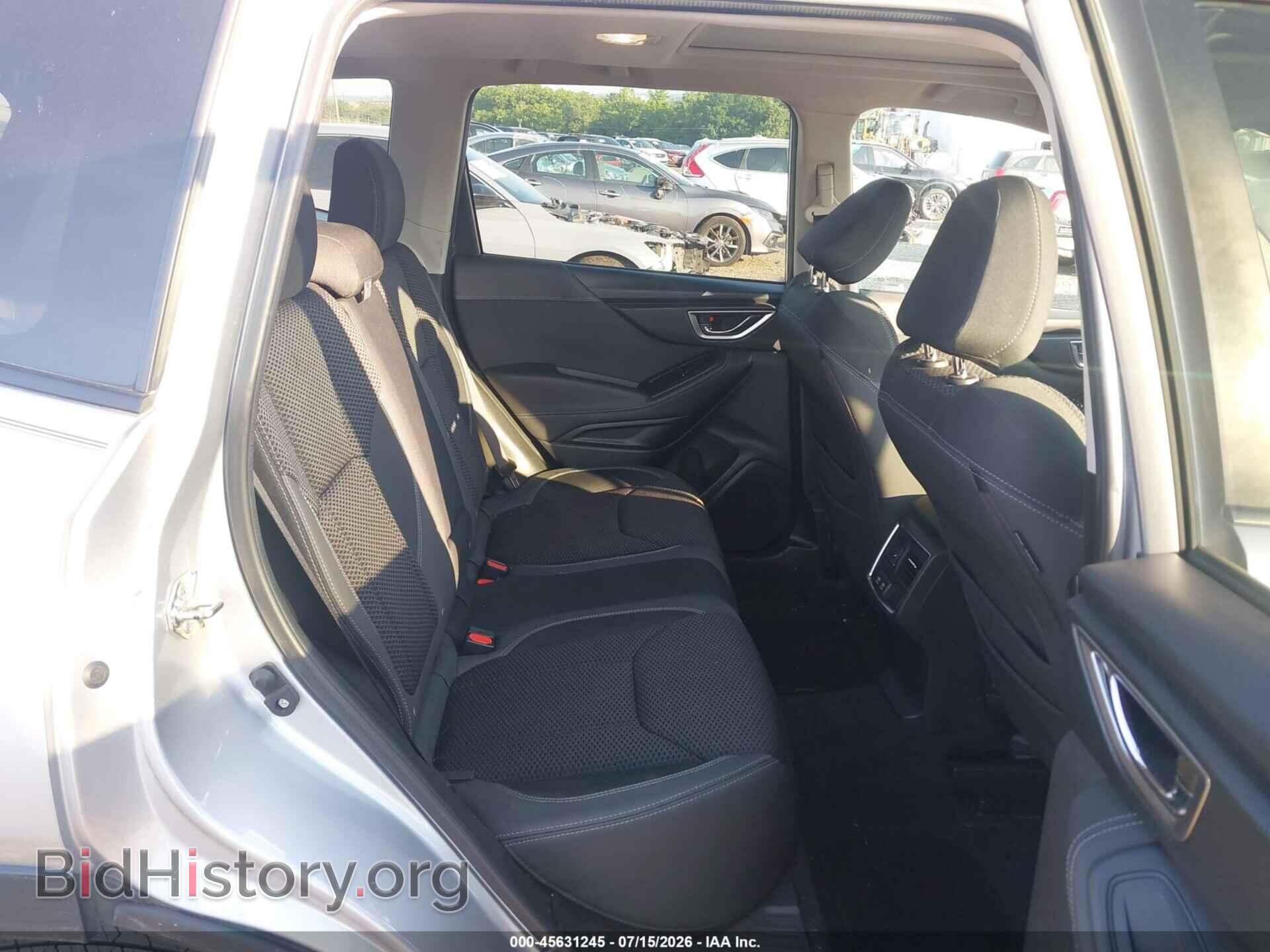 2019 SUBARU FORESTER - VIN: JF2SKAGCXKH452844 - Фото 8