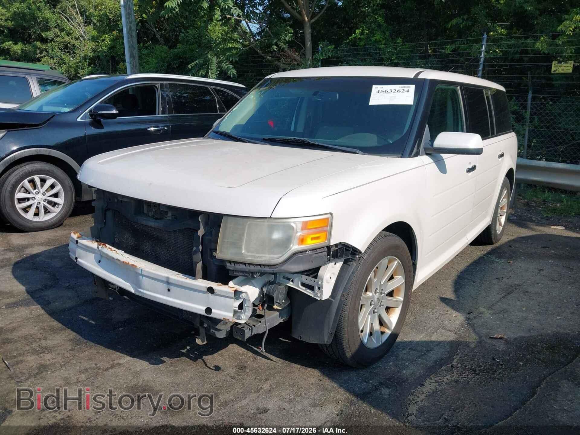 2011 FORD FLEX - VIN: 2FMGK5CCXBBD15283 - Photo 2