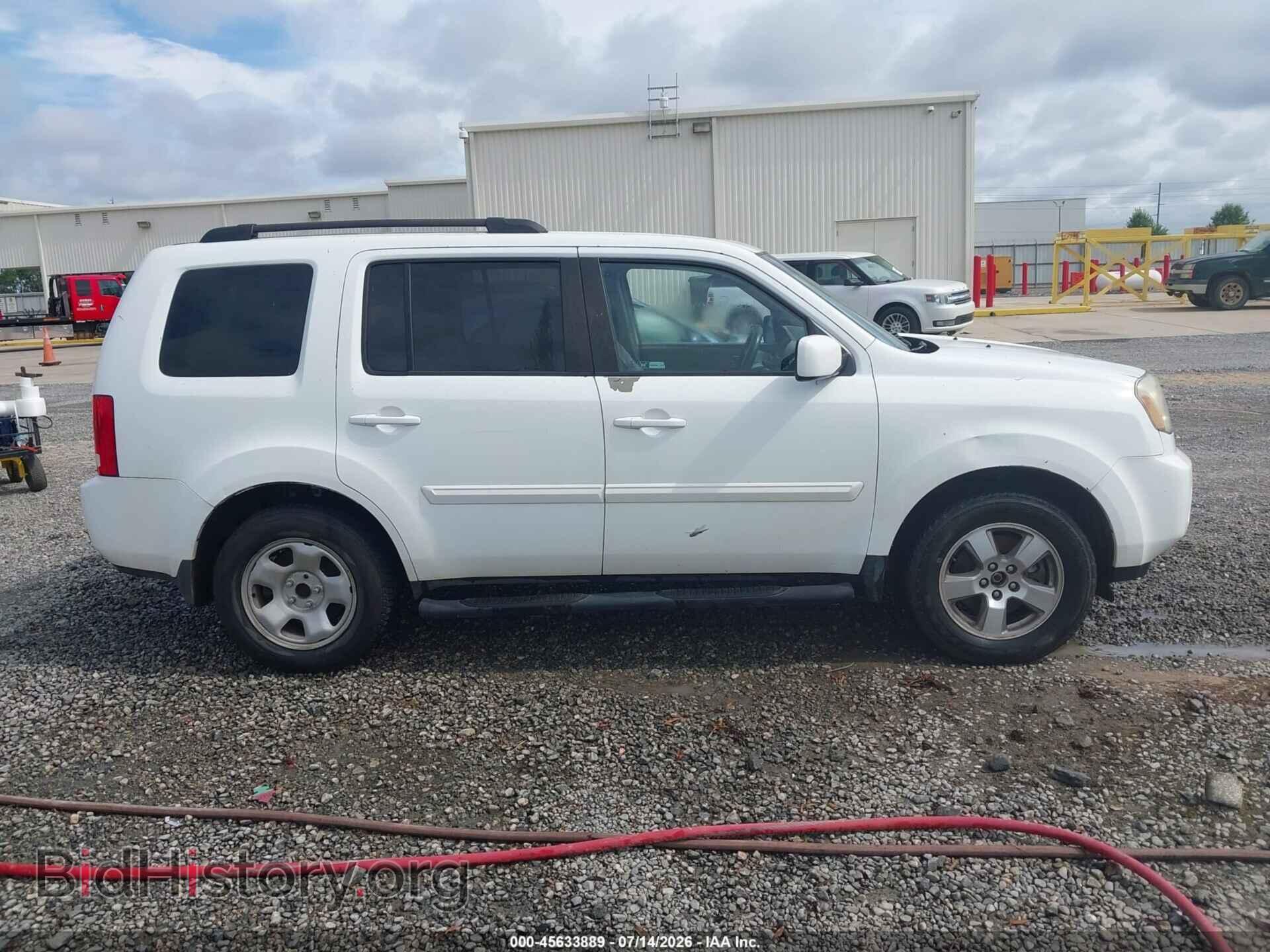 2011 HONDA PILOT - VIN: 5FNYF3H72BB044994 - Photo 13