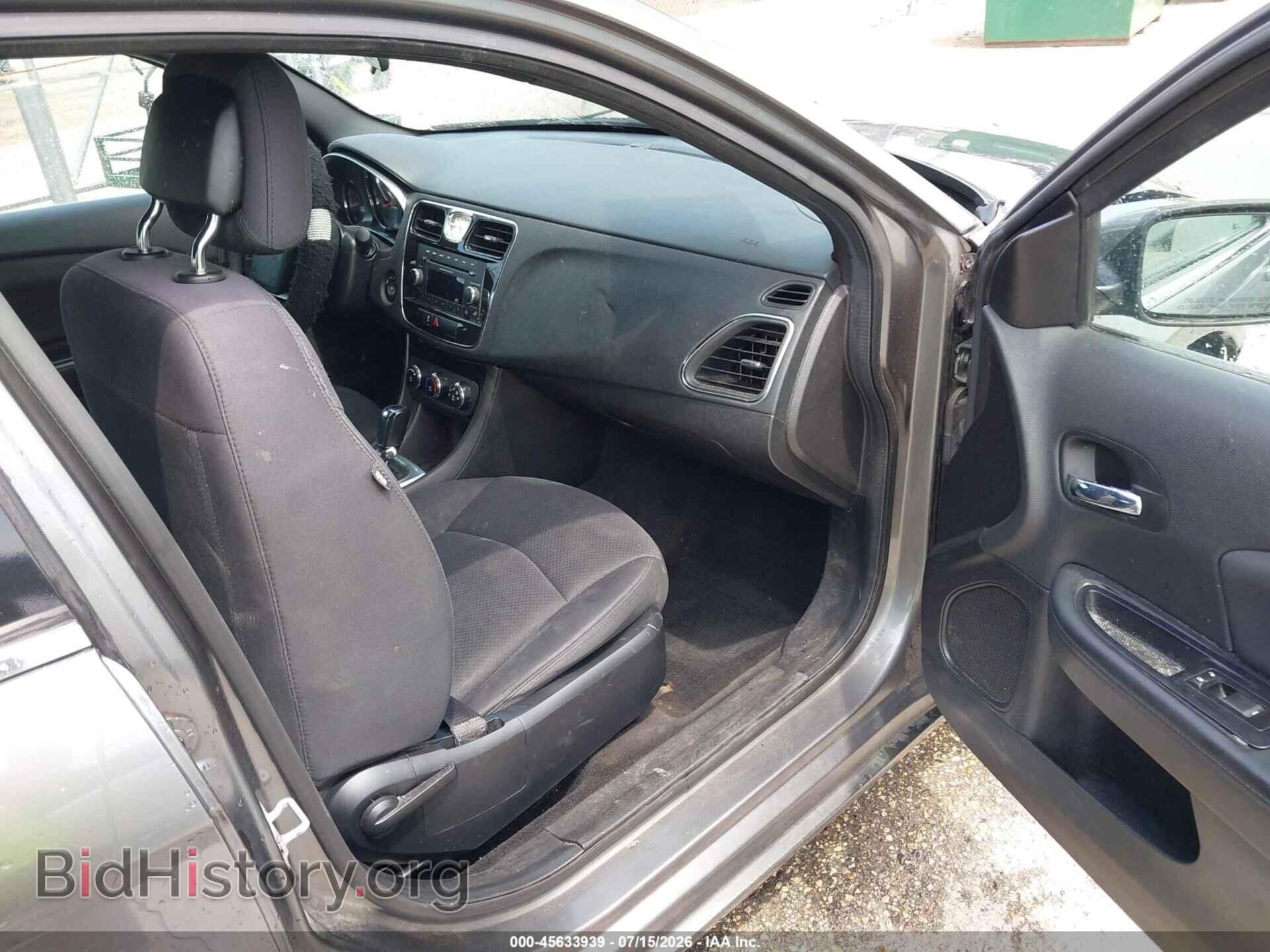 2013 CHRYSLER 200 - VIN: 1C3CCBAB8DN671350 - Фото 5