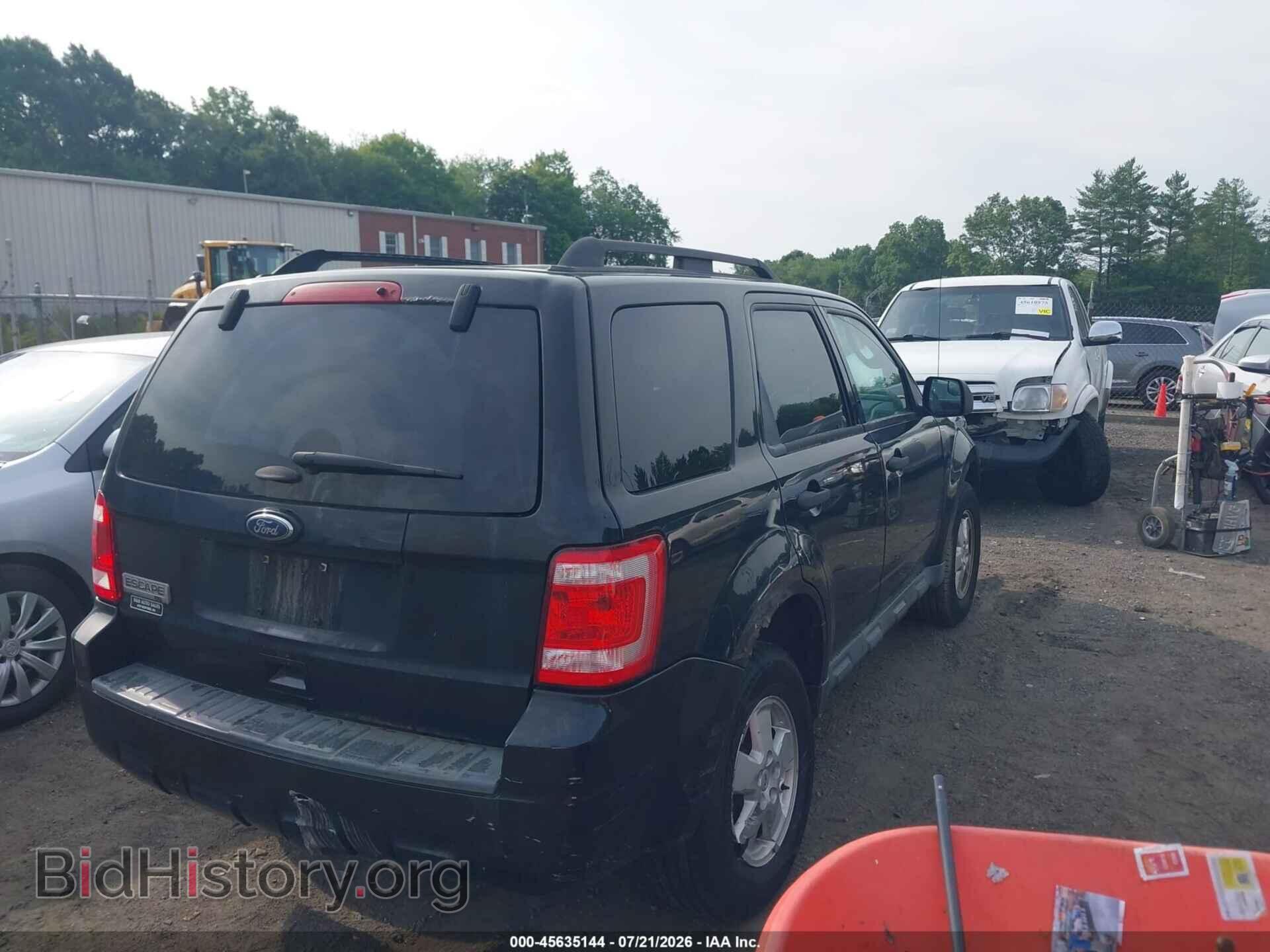 2011 FORD ESCAPE - VIN: 1FMCU0D73BKC01158 - Photo 4