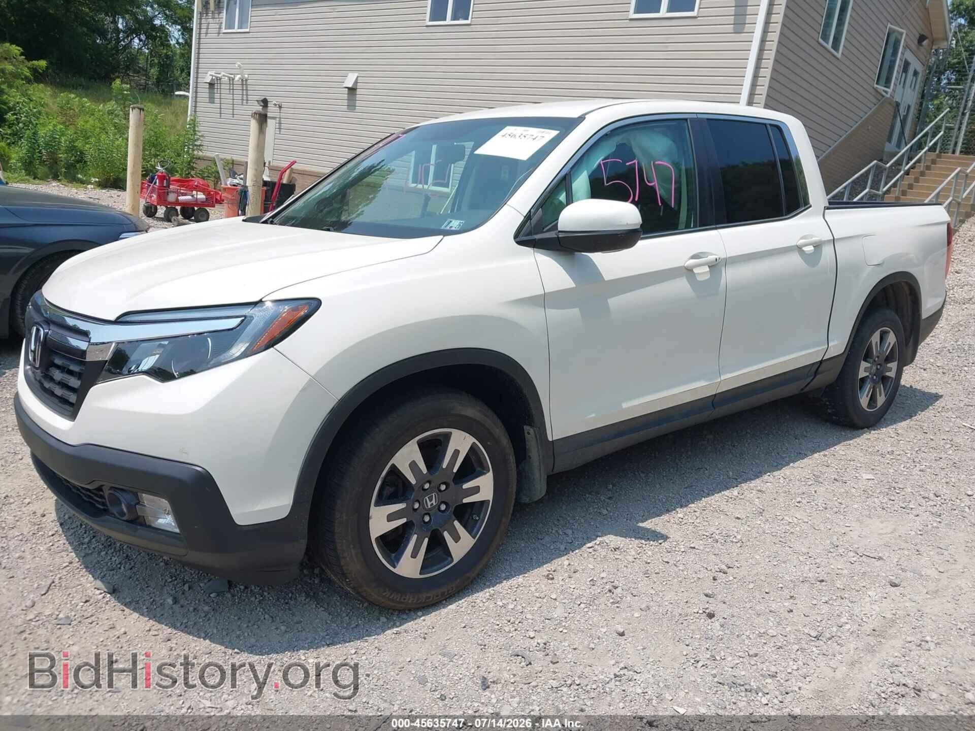 2017 HONDA RIDGELINE - VIN: 5FPYK3F65HB027709 - Photo 2