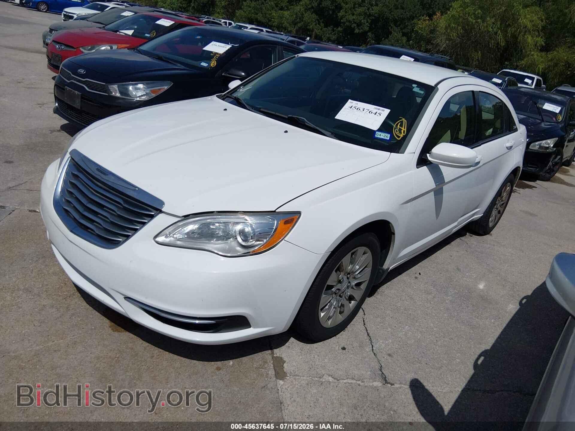 2014 CHRYSLER 200 - VIN: 1C3CCBAB1EN122073 - Photo 2