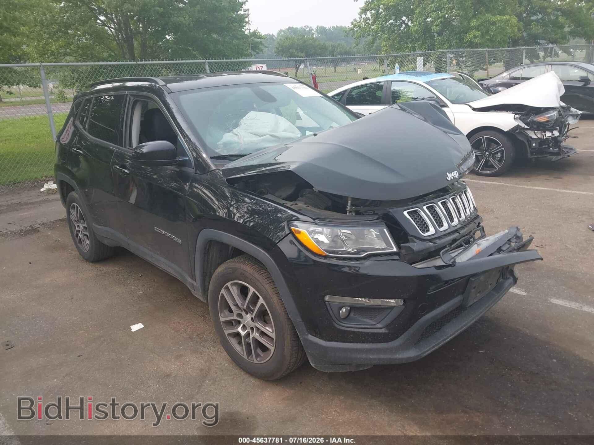 Фотография 3C4NJDBB4HT651154 - JEEP COMPASS 2017