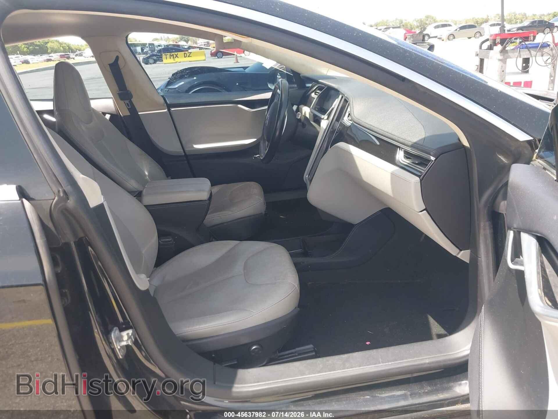 2013 TESLA MODEL S - VIN: 5YJSA1CG3DFP24860 - Photo 5