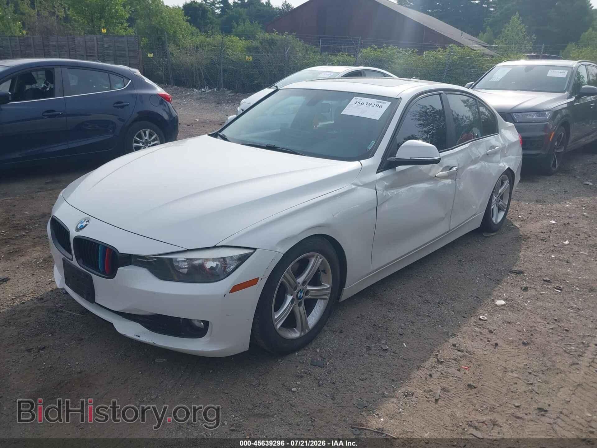 2014 BMW 320I - VIN: WBA3C3C55EP661015 - Фото 2