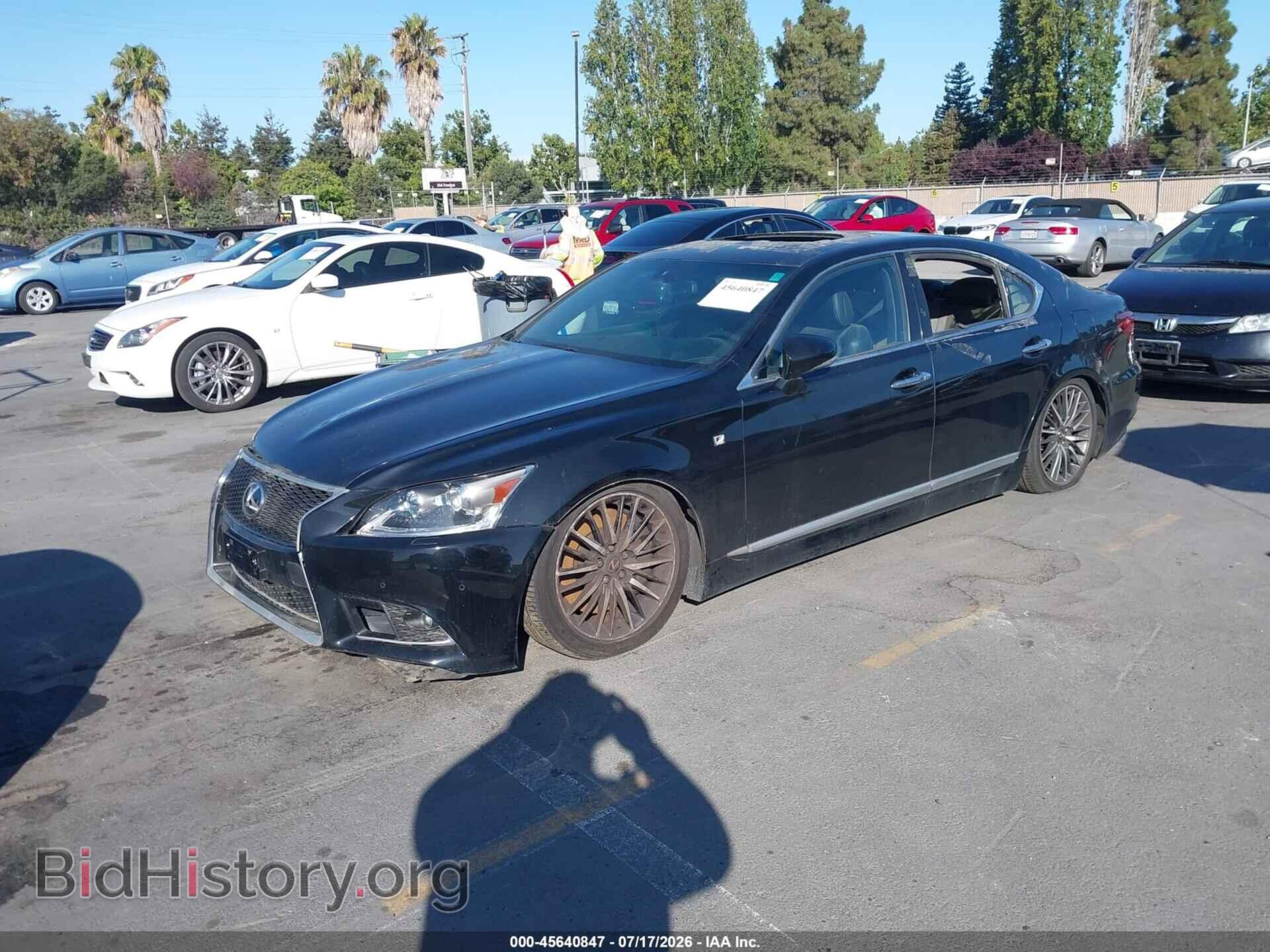 2014 LEXUS LS 460 - VIN: JTHBL5EF9E5128739 - Photo 2