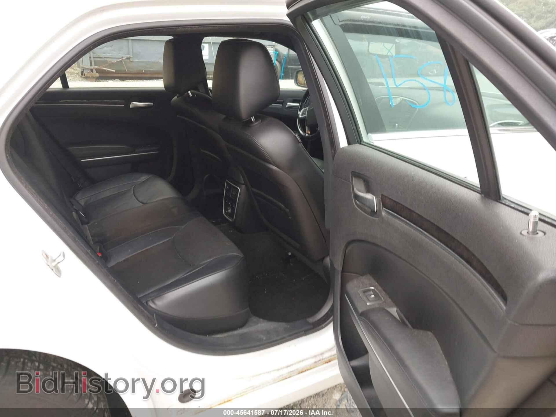 2013 CHRYSLER 300C - VIN: 2C3CCAKT1DH508792 - Фото 8