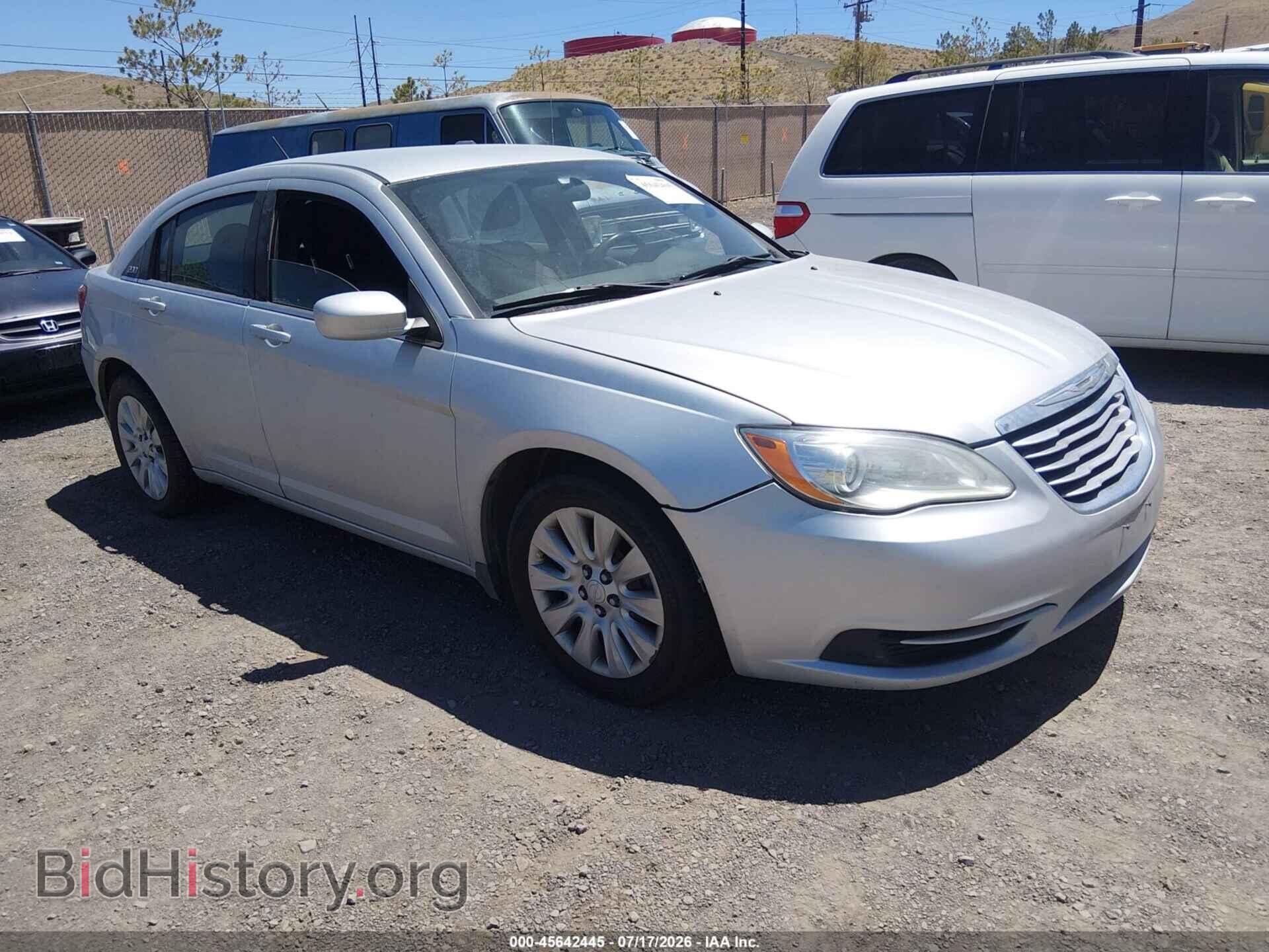 Photo 1C3CCBAB4CN319896 - CHRYSLER 200 2012