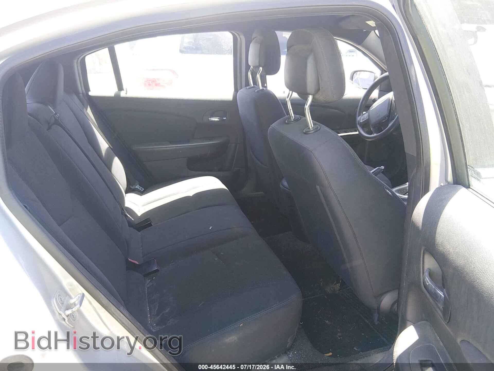 2012 CHRYSLER 200 - VIN: 1C3CCBAB4CN319896 - Photo 8