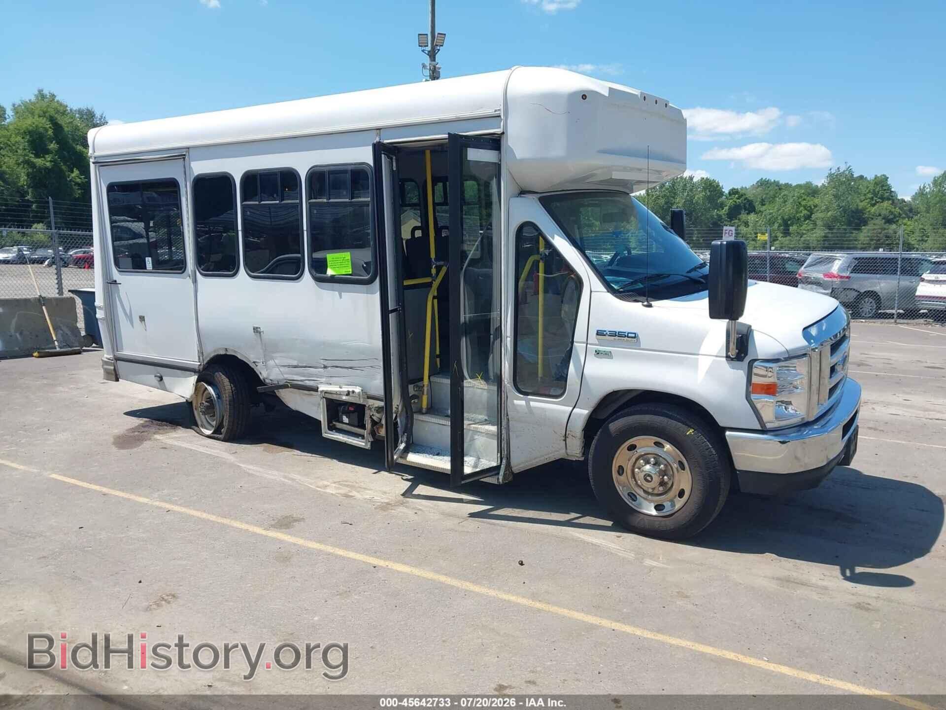 Photo 1FDEE3F68KDC27593 - FORD E-350 CUTAWAY 2019