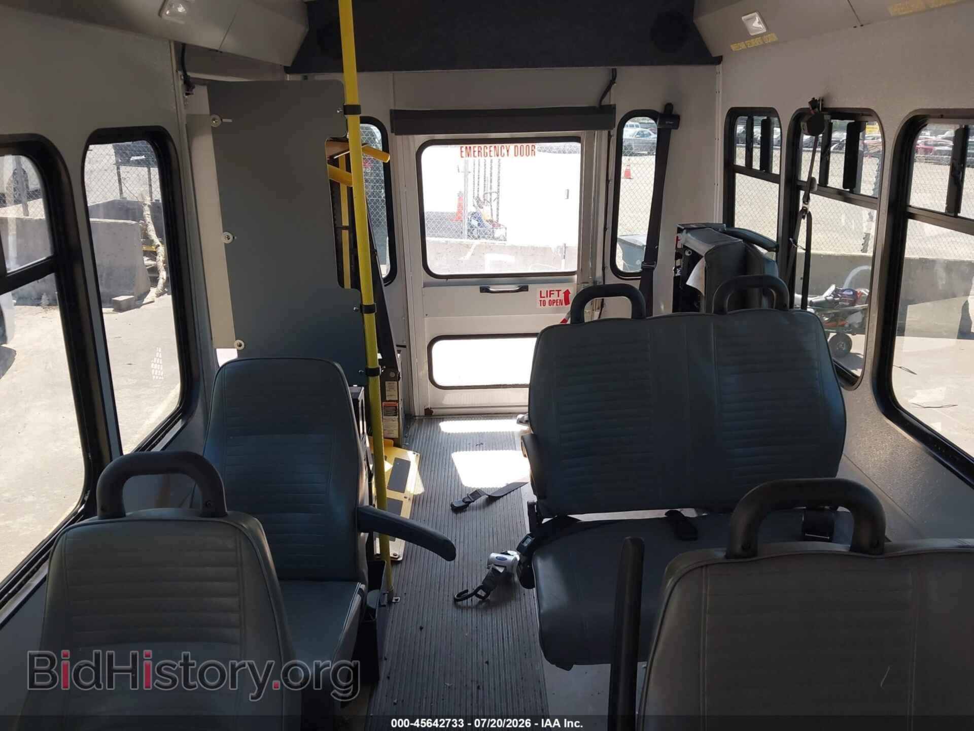 2019 FORD E-350 CUTAWAY - VIN: 1FDEE3F68KDC27593 - Photo 6