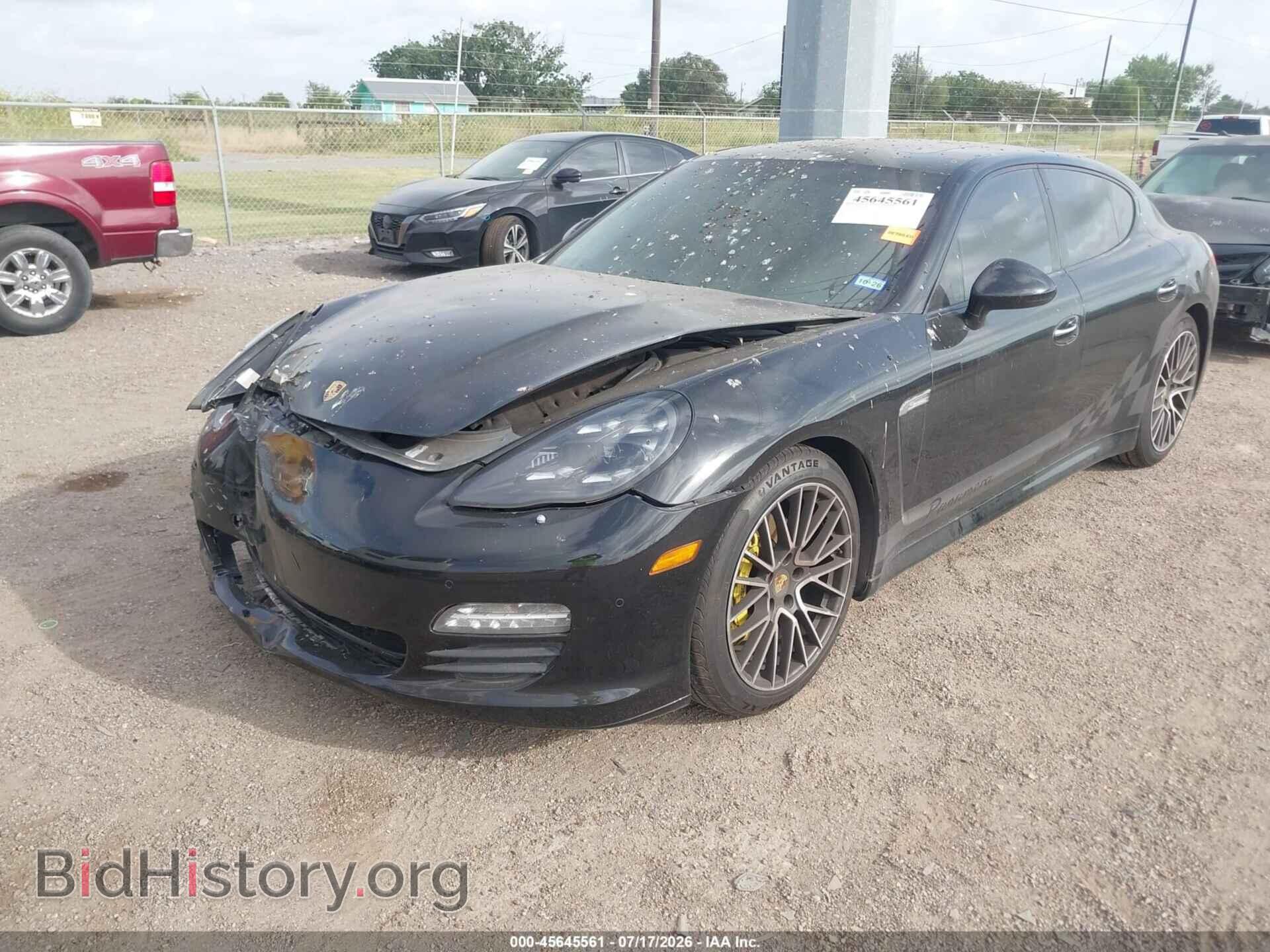 2011 PORSCHE PANAMERA - VIN: WP0AA2A77BL019963 - Photo 2