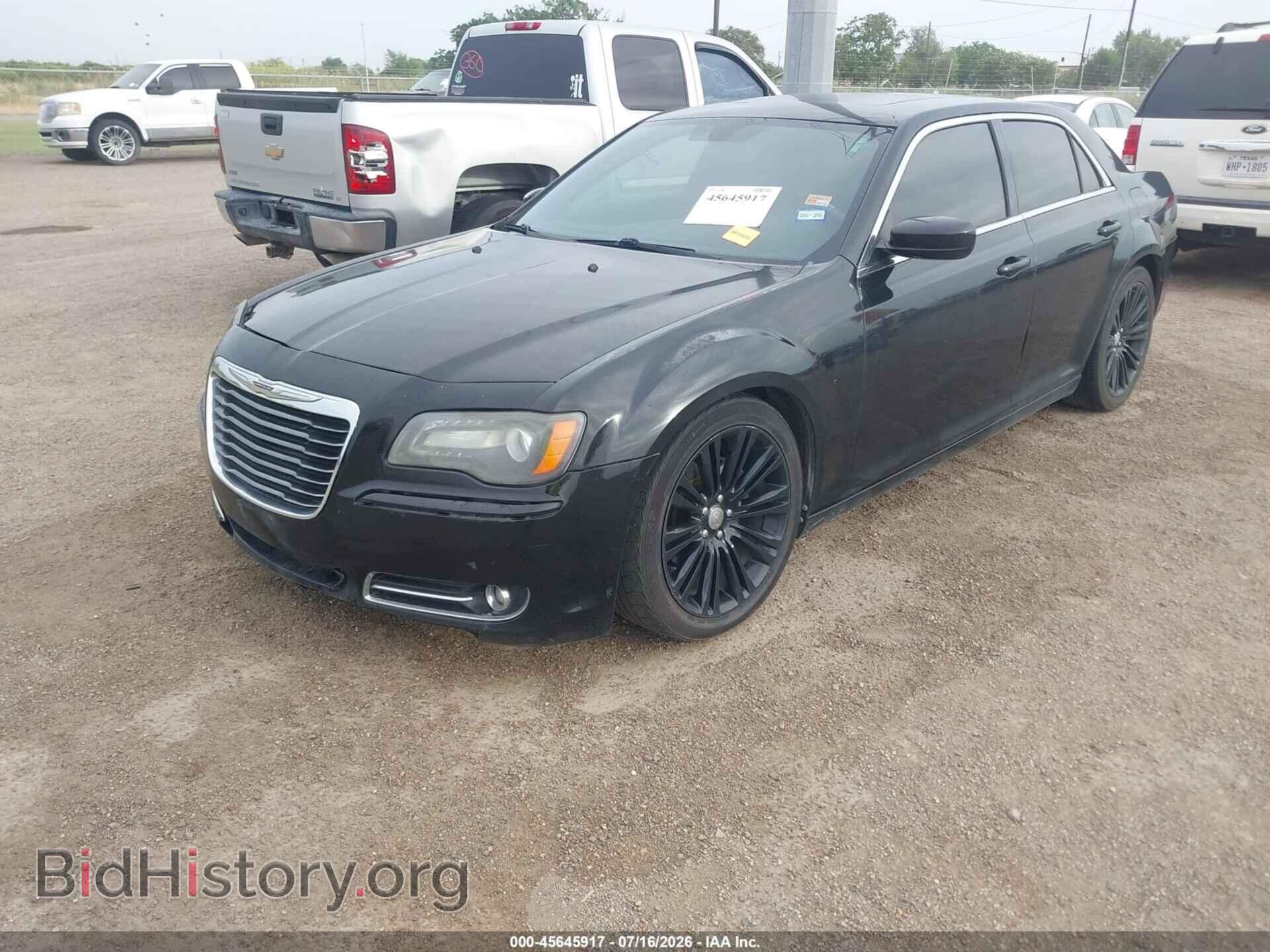 2012 CHRYSLER 300 - VIN: 2C3CCABG3CH279405 - Photo 2