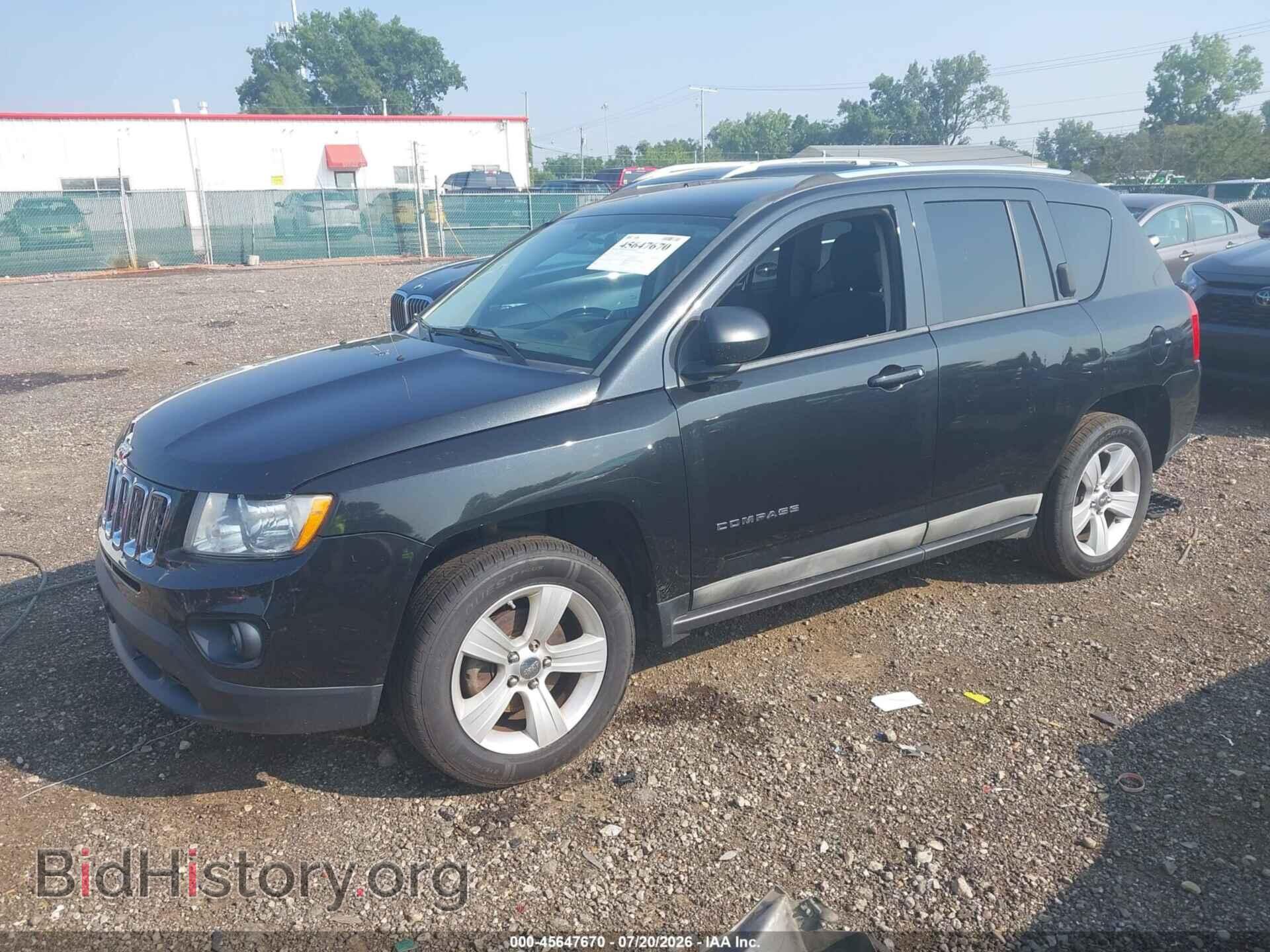2011 JEEP COMPASS - VIN: 1J4NT1FB8BD138760 - Photo 2