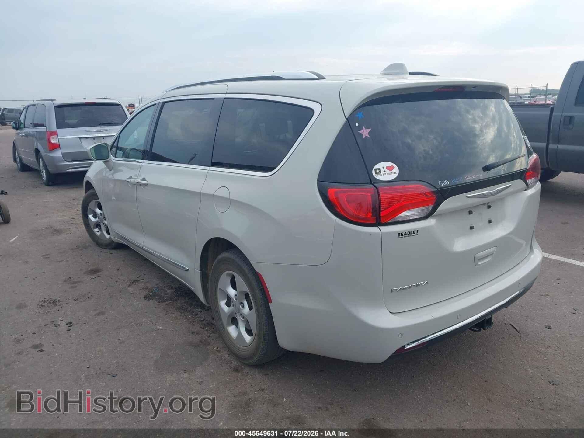 2017 CHRYSLER PACIFICA - VIN: 2C4RC1EG9HR777935 - Фото 3