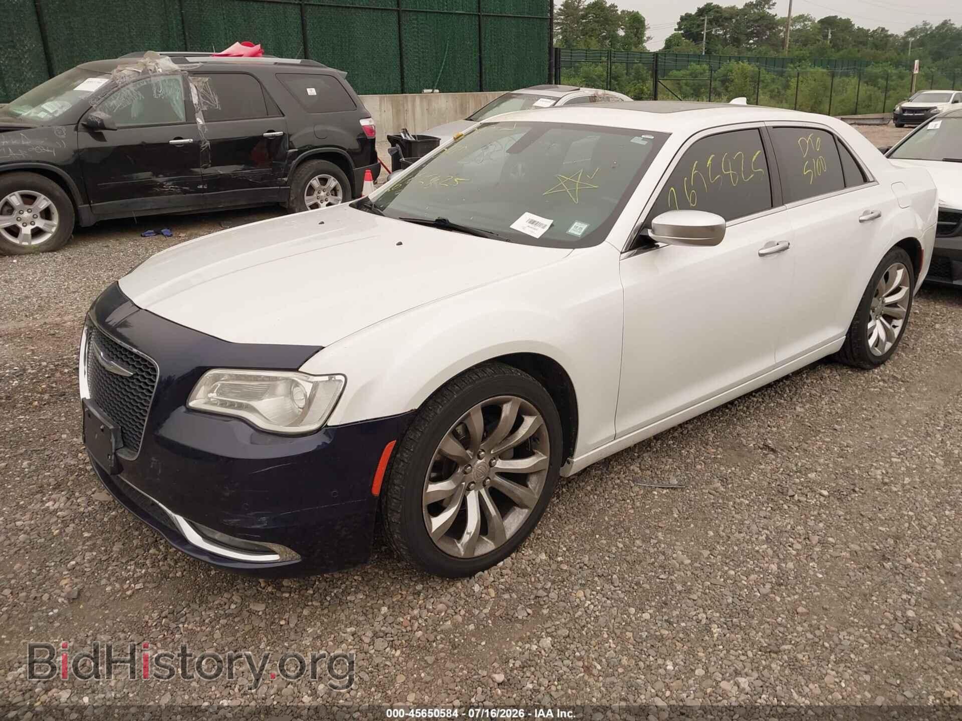 2015 CHRYSLER 300C - VIN: 2C3CCAPG1FH802854 - Photo 2