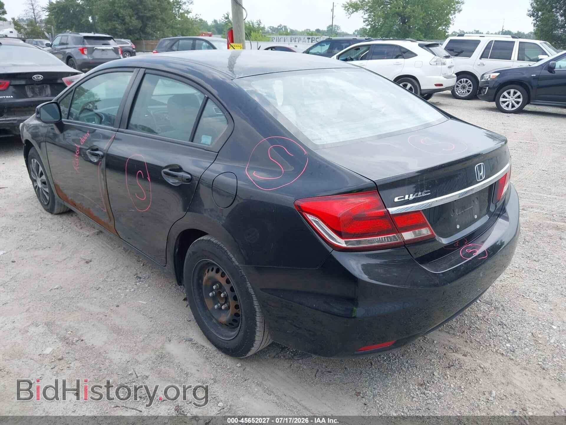 2013 HONDA CIVIC - VIN: 19XFB2F58DE018097 - Фото 3