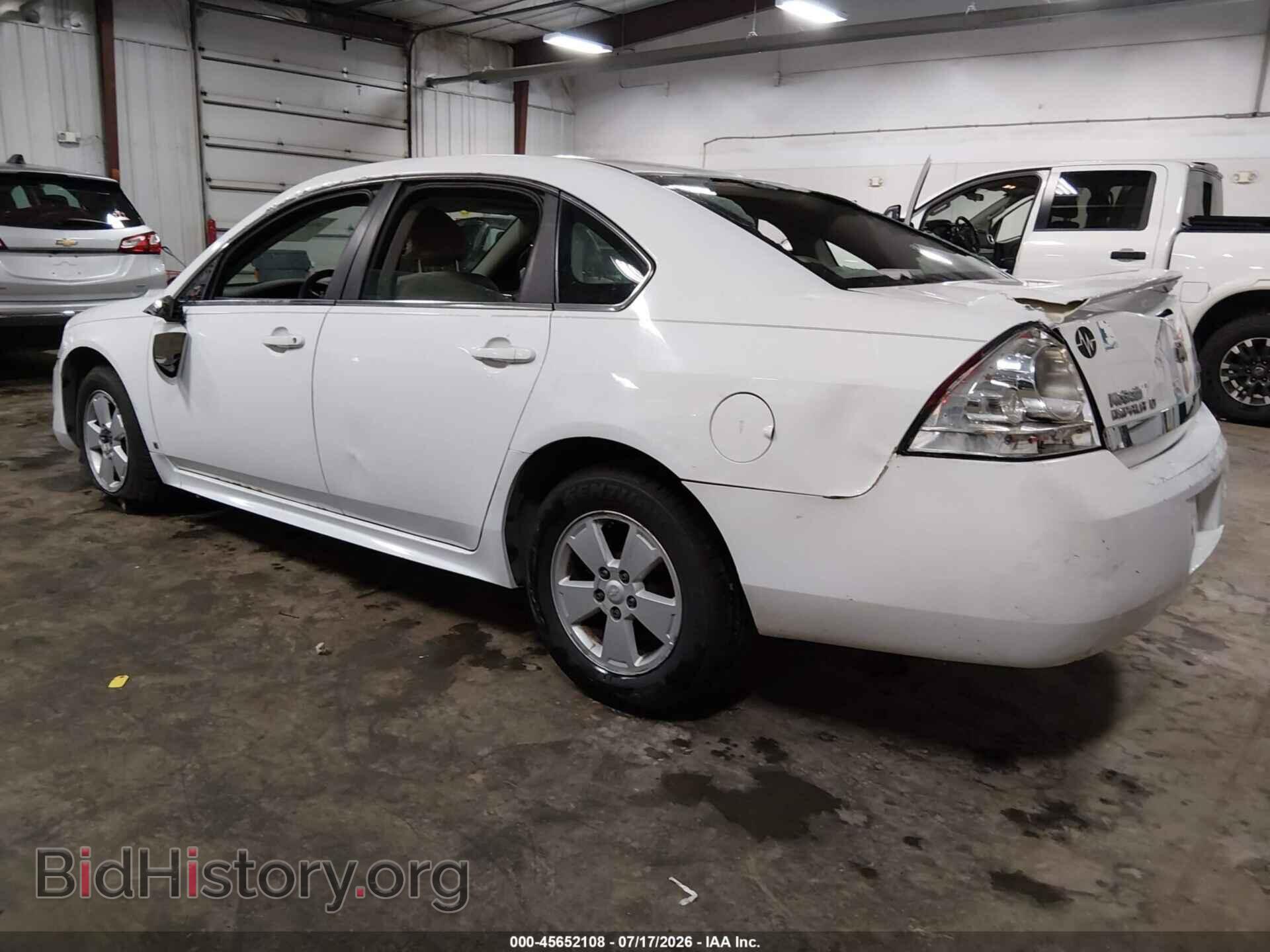 2010 CHEVROLET IMPALA - VIN: 2G1WB5EK4A1111113 - Фото 3