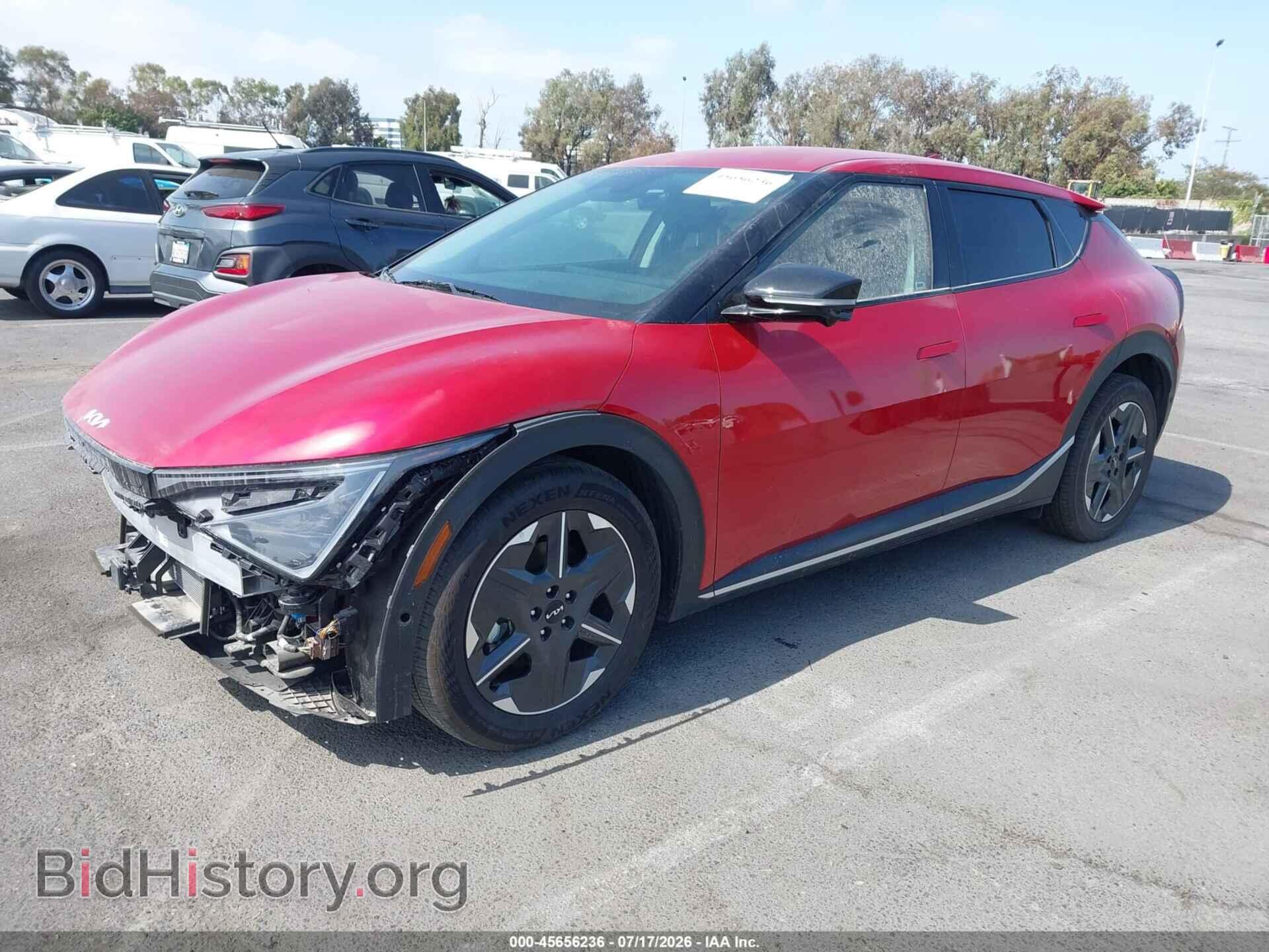 2025 KIA EV6 - VIN: 5XYC34JA2SG006222 - Photo 2