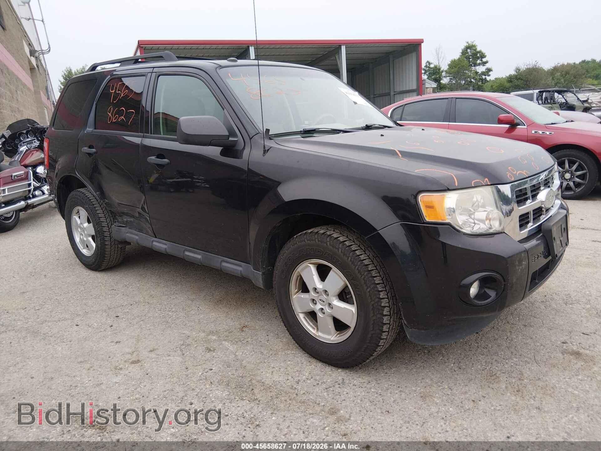 Фотография 1FMCU0DG3CKC18141 - FORD ESCAPE 2012