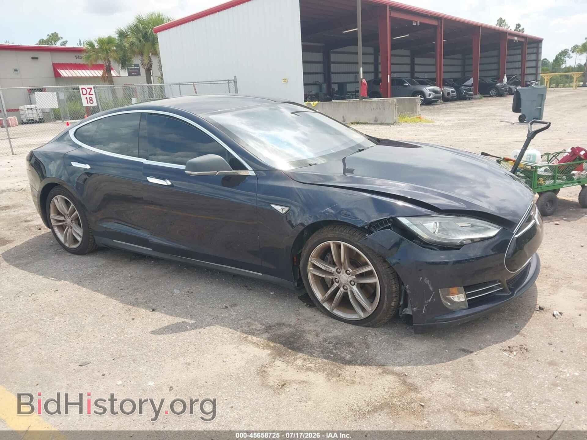 Фотография 5YJSA1AG8DFP11654 - TESLA MODEL S 2013