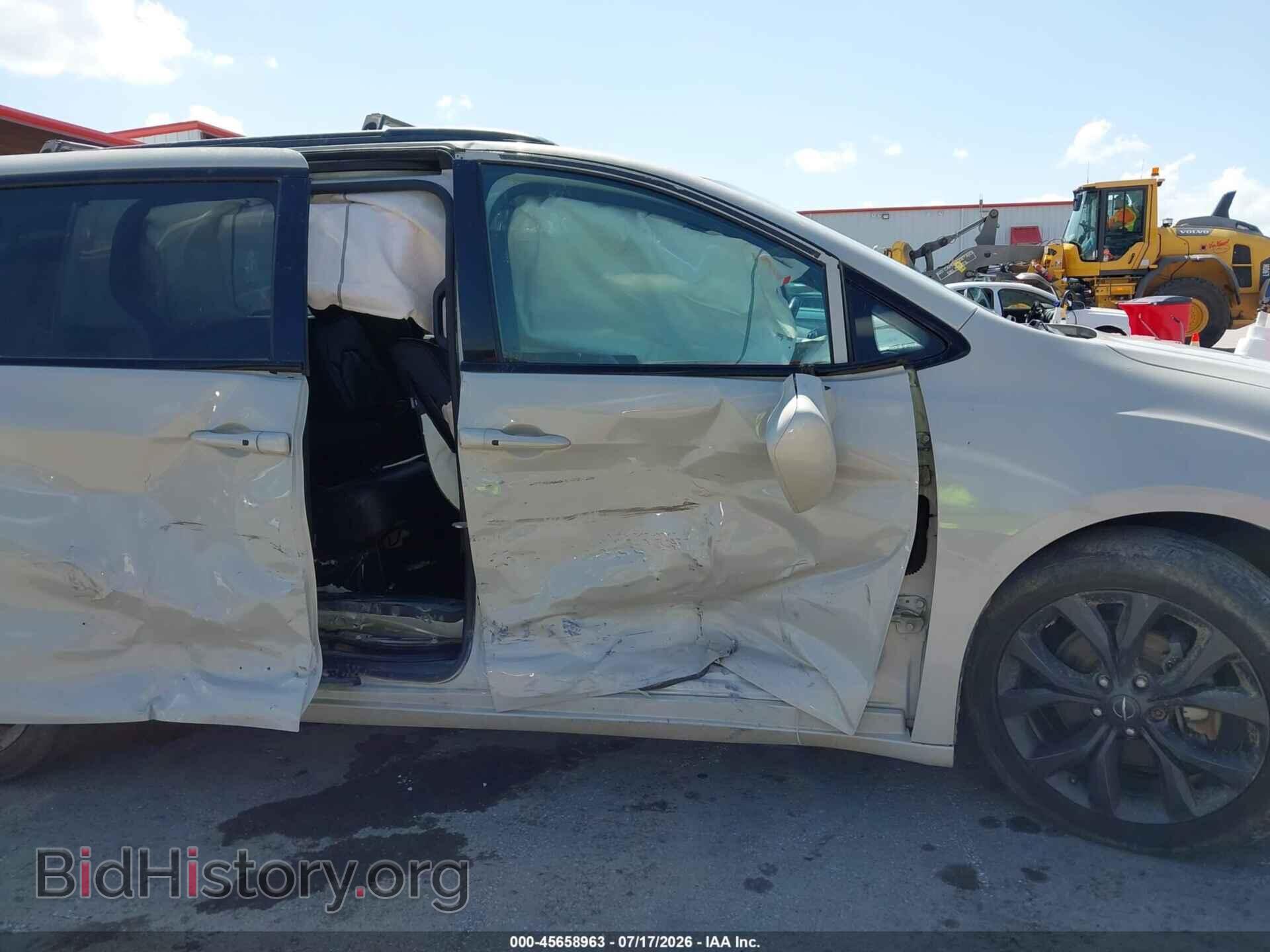 2019 CHRYSLER PACIFICA - VIN: 2C4RC1EG7KR733536 - Photo 6
