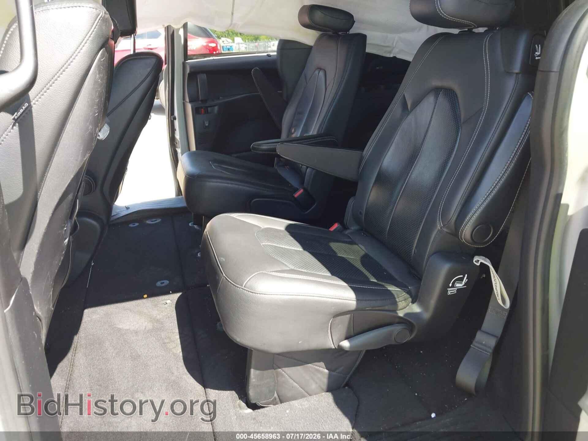2019 CHRYSLER PACIFICA - VIN: 2C4RC1EG7KR733536 - Photo 8