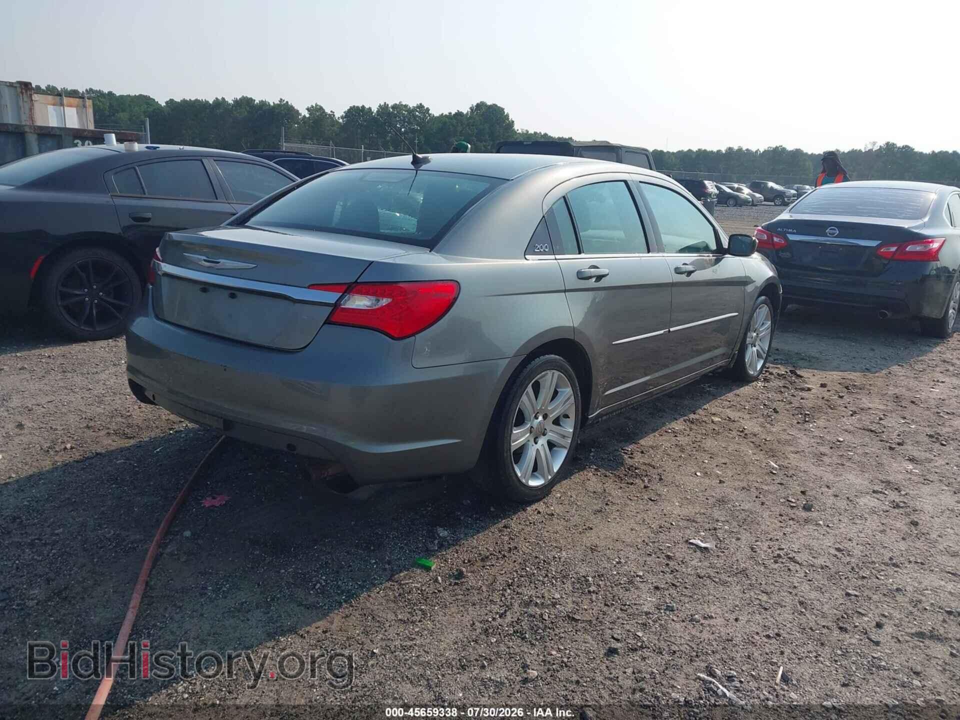 2013 CHRYSLER 200 - VIN: 1C3CCBBB9DN656015 - Фото 4