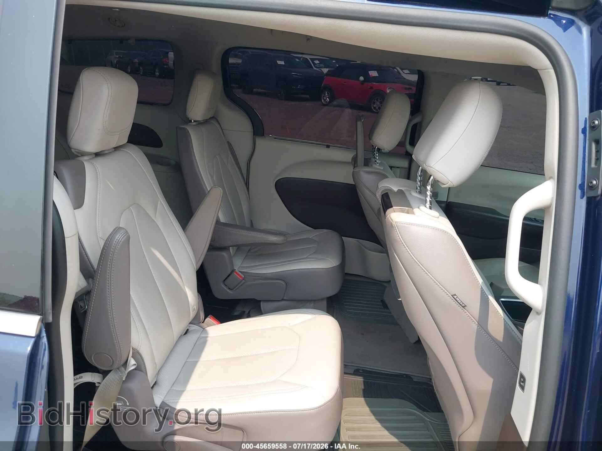 2017 CHRYSLER PACIFICA - VIN: 2C4RC1EG5HR531416 - Photo 8
