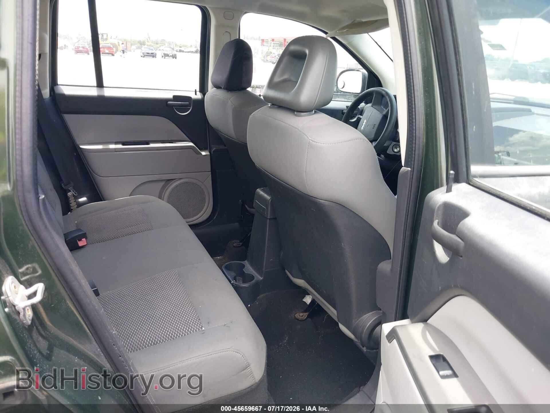 2007 JEEP COMPASS - VIN: 1J8FT47W37D249794 - Фото 8